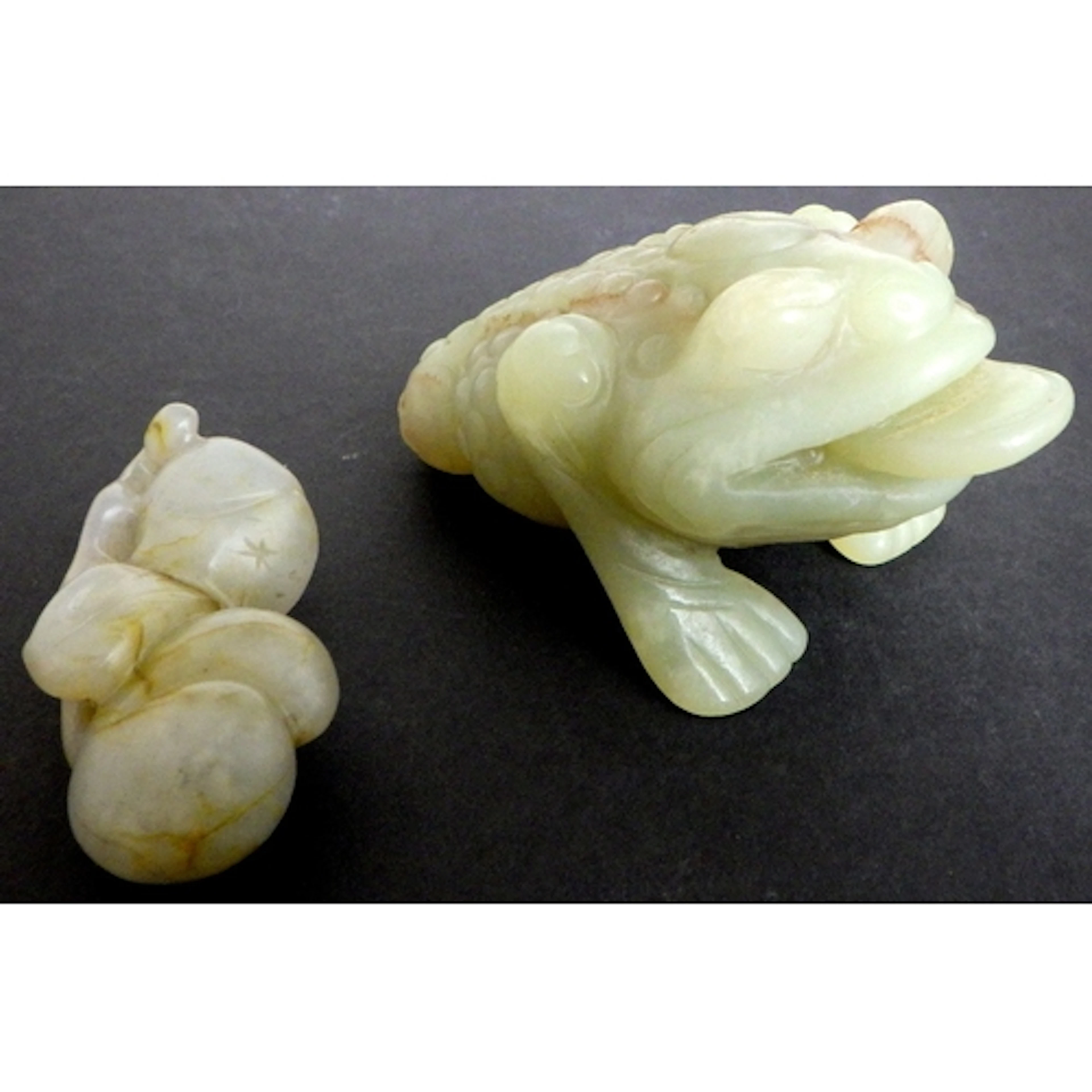 A small carved stone frog together with a carved ‘peach’ gro...
