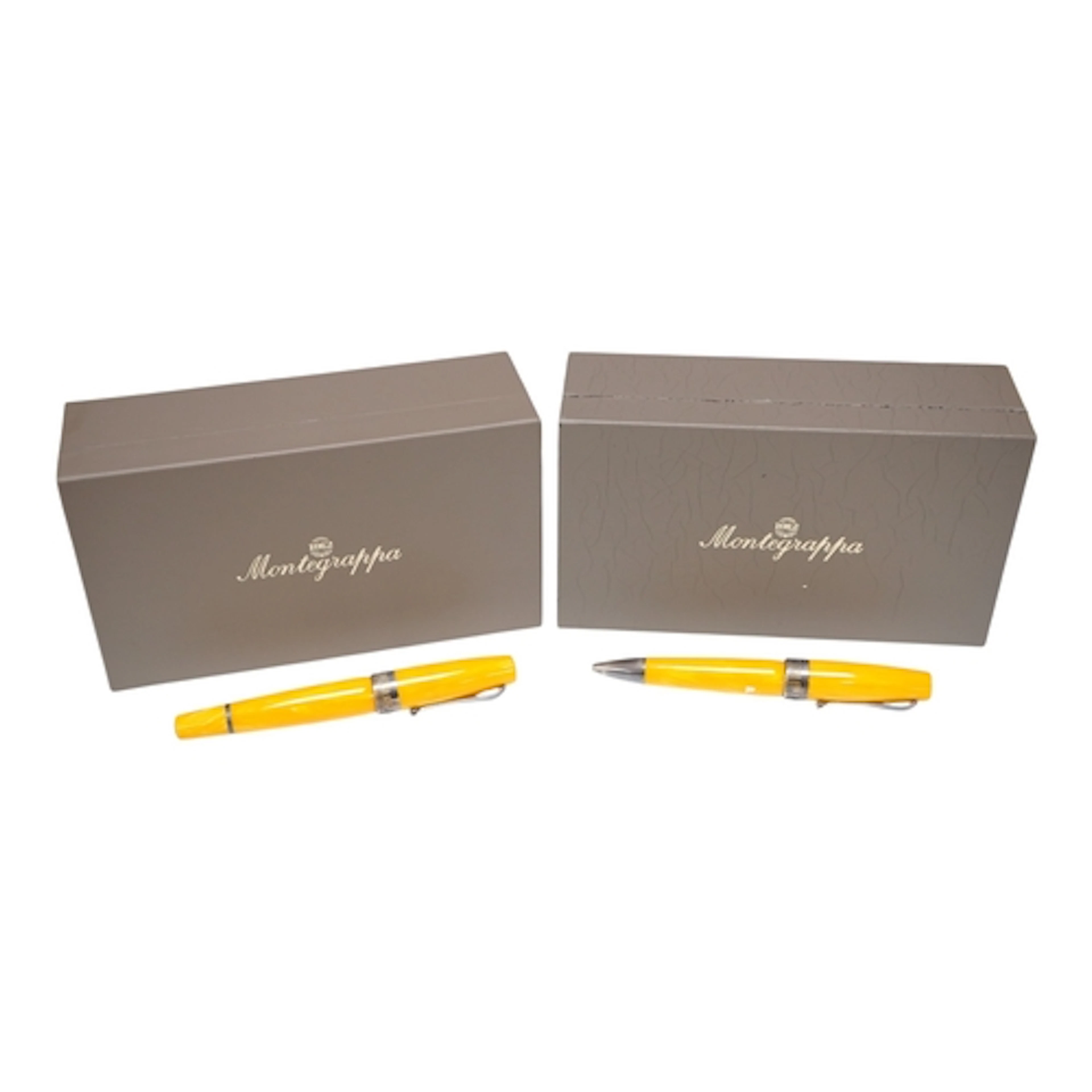 Montegrappa Miya fountain pen and matching ballpoint pen in ...