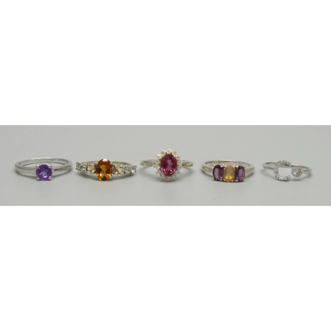 Five silver and gemstone rings including TGGC and Gemporia, ...