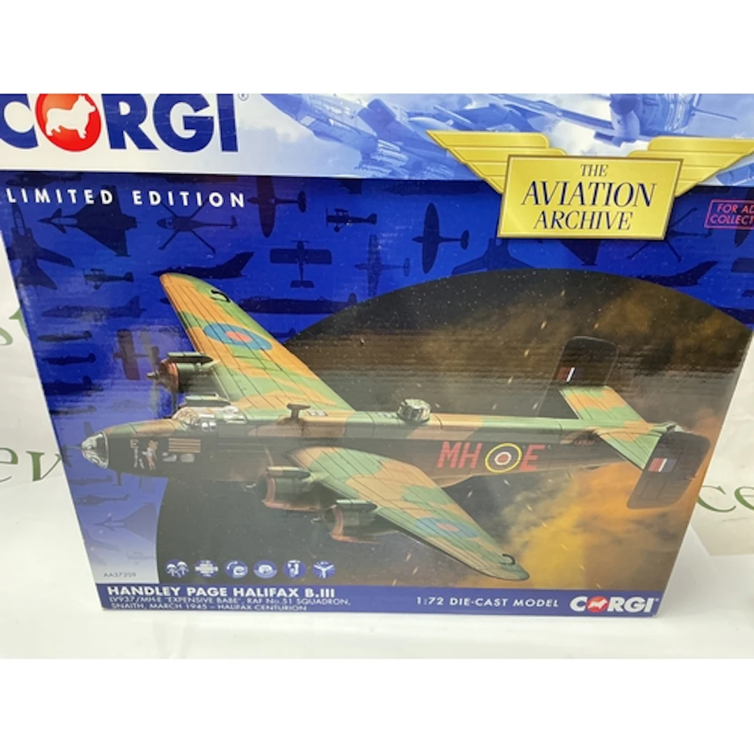 A Boxed Corgi Aviation Archive Handley Page Halifax B.II #AA...