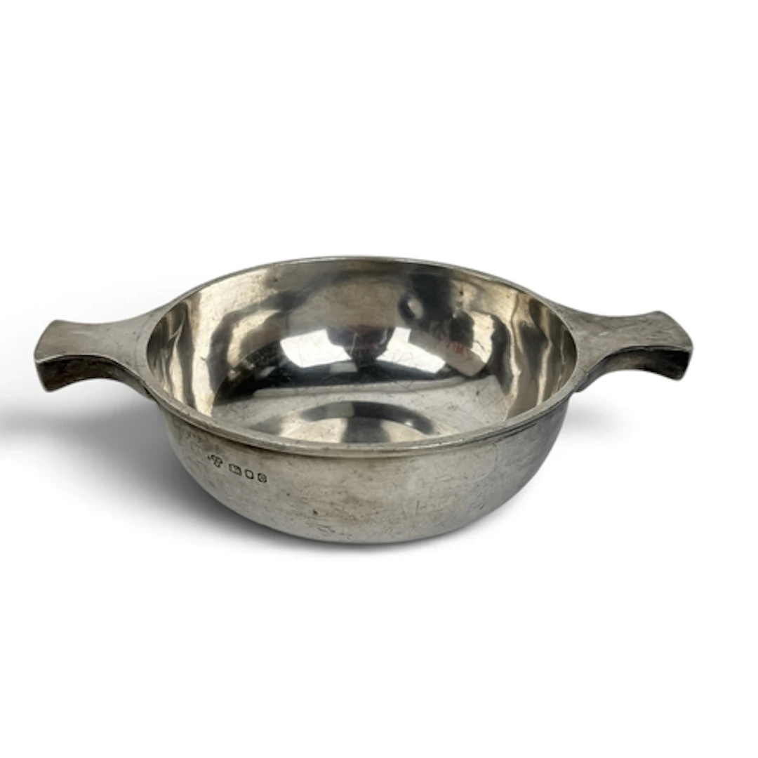 A GEORGE VI SILVER QUAICH, IN 18TH CENTURY STYLE, R W BURBID...