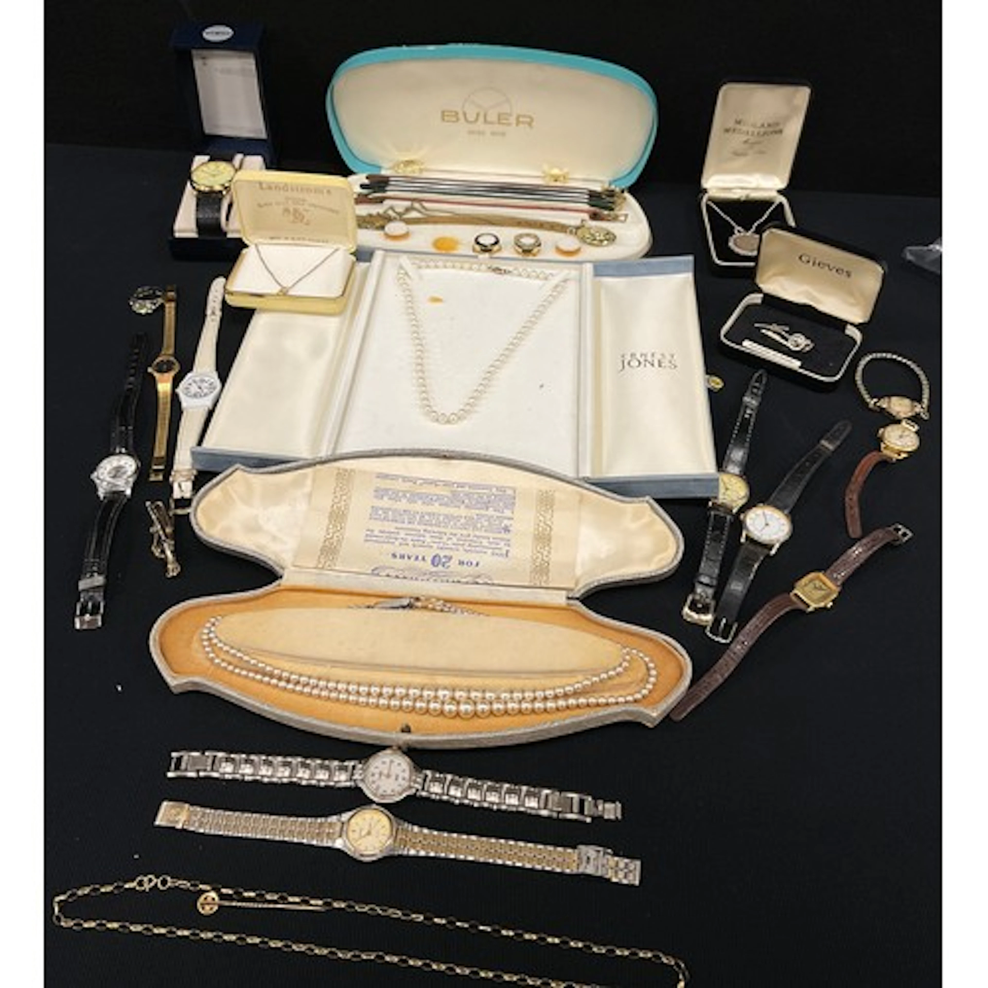 Jewellery & Watches - a 9ct gold chain, tie pin, 4g gross; ...
