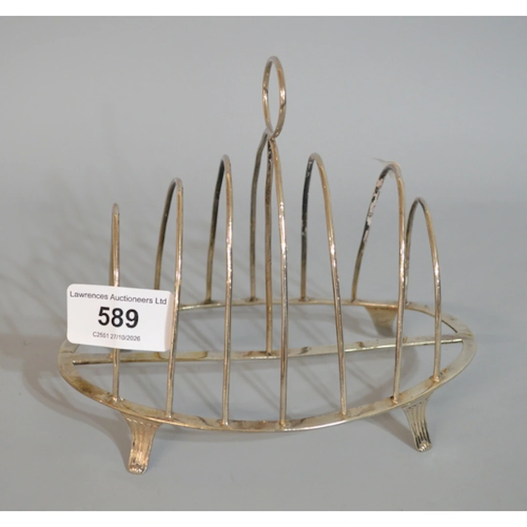 George III silver six division toast rack, London 1798, 3.75...