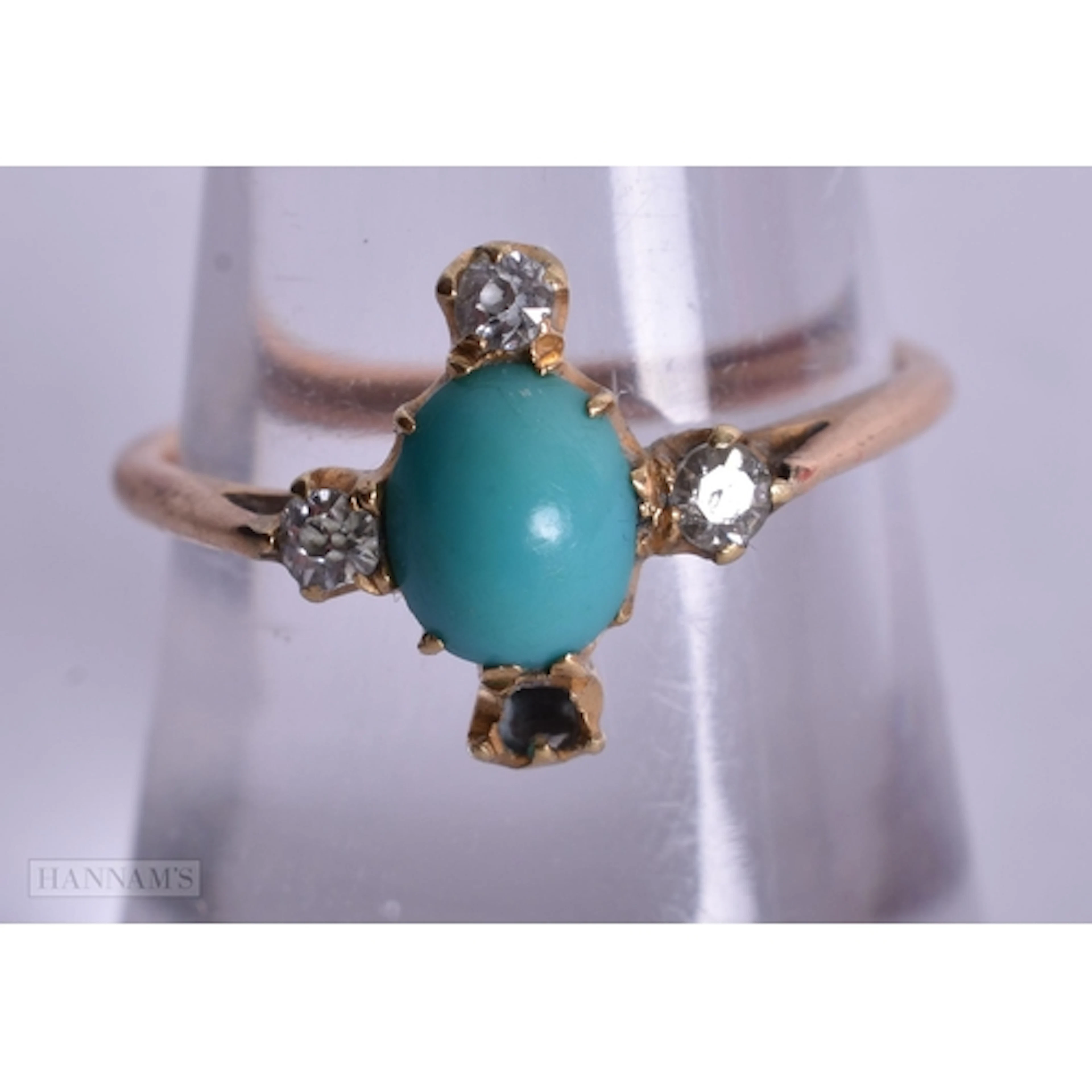 14ct gold turquoise diamond ring. (1.9g). N.