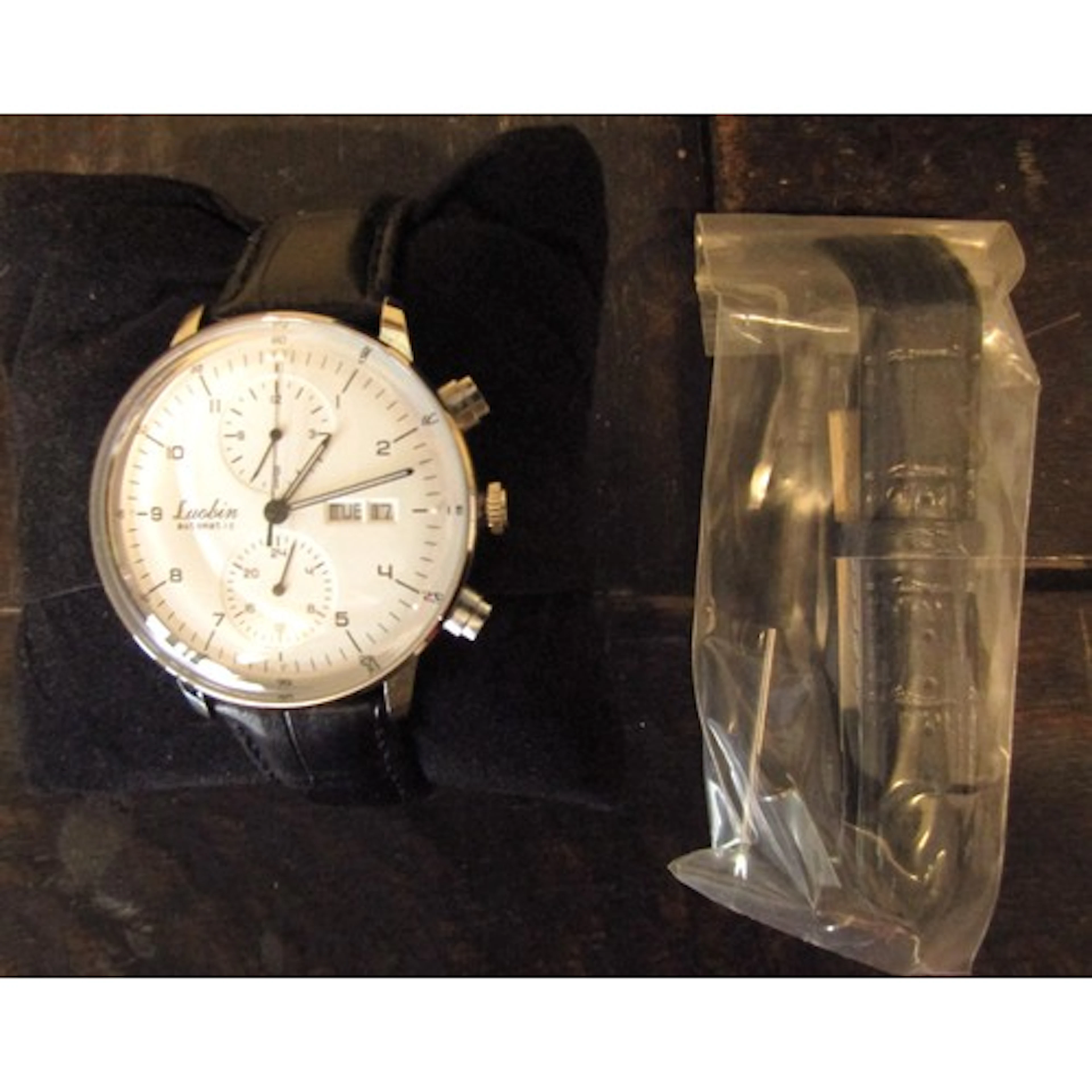Gents Classic Design Watch by Lubion Day Date Aperture Autom...