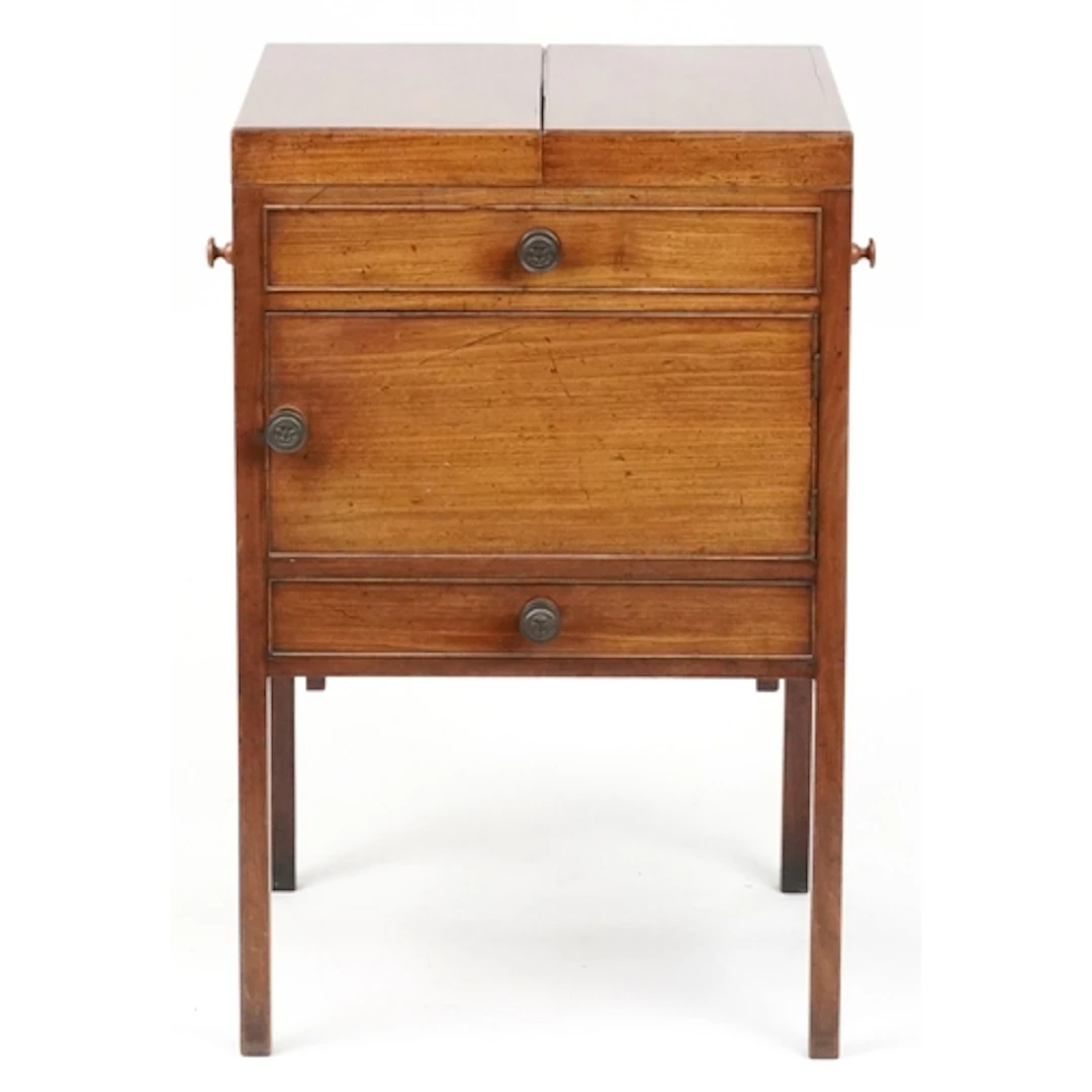 Edwardian mahogany gentlemen's dressing stand with hinged to...
