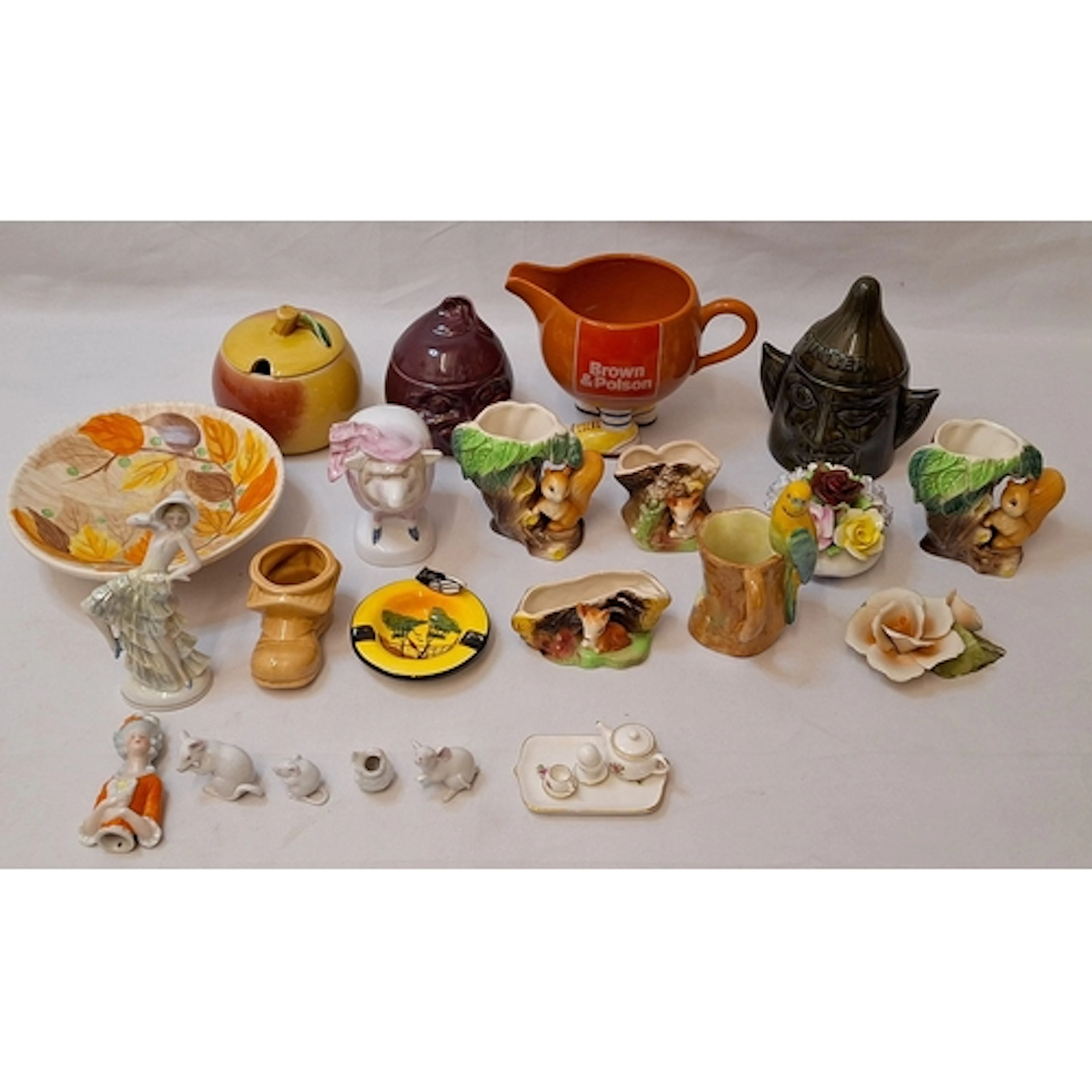 Brown & Poulson Carlton Ware walking ware gravy/sauce boat, ...