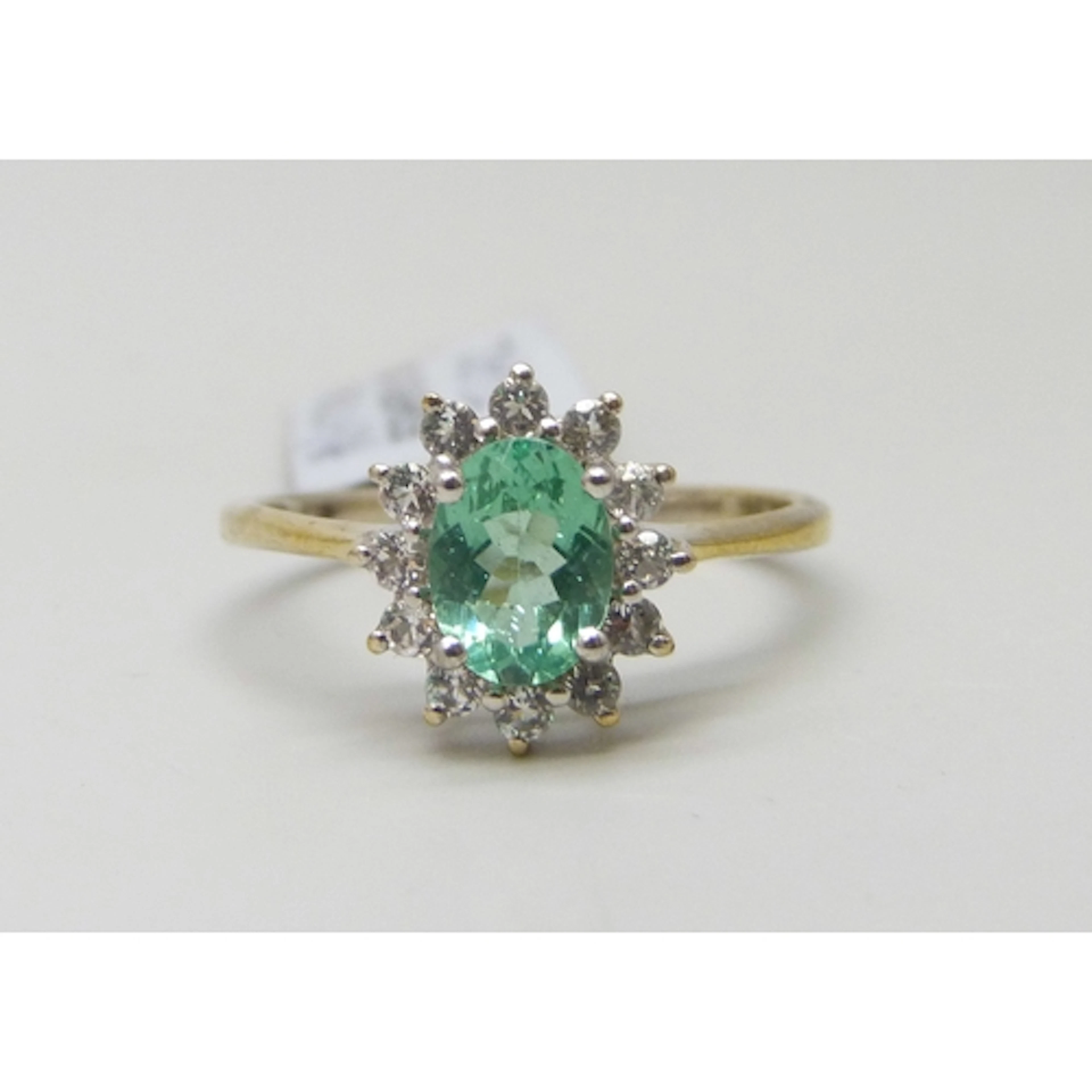 A silver gilt apatite and white topaz cluster ring, U