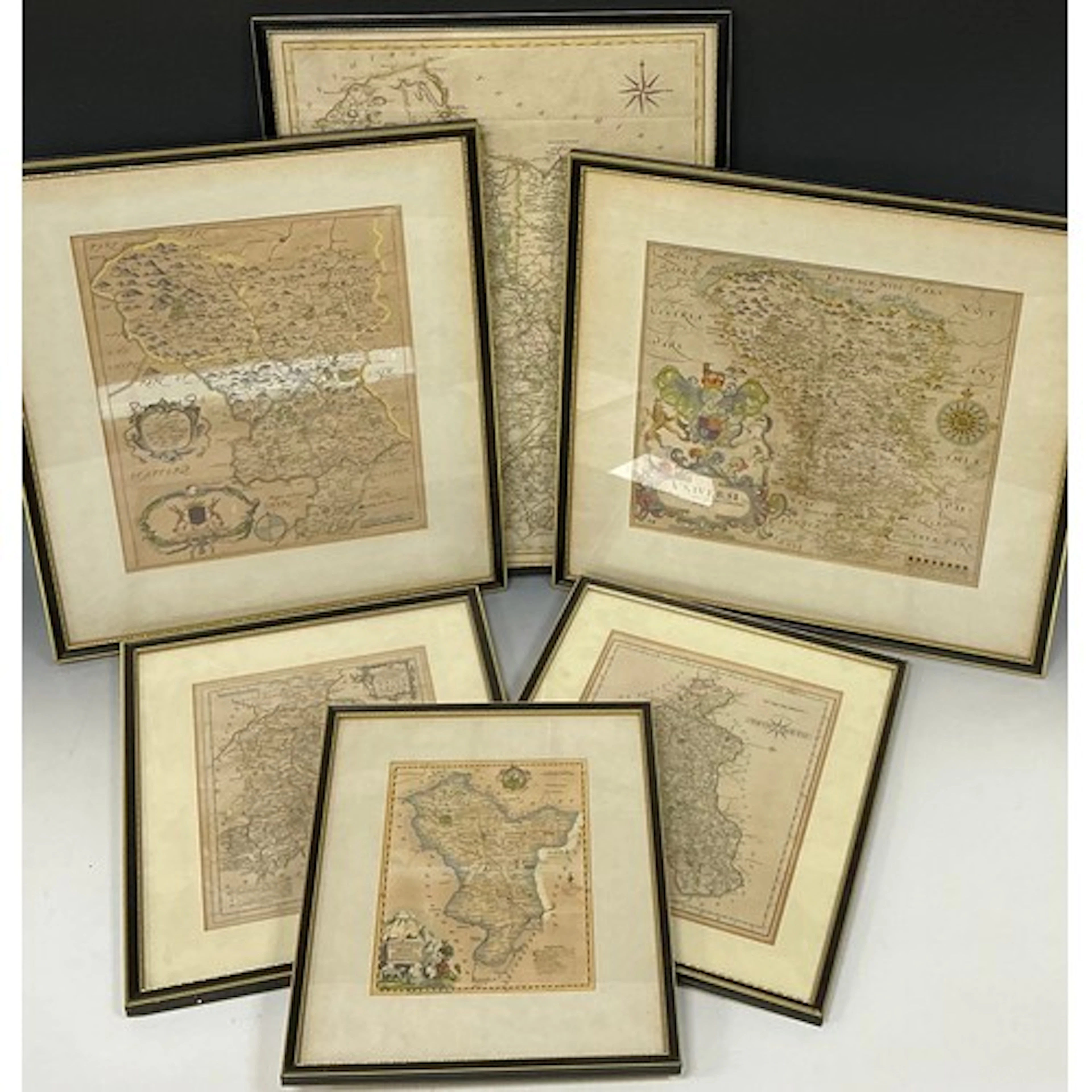 Cartography Maps - a Christo Saxton hand coloured map Derbys...