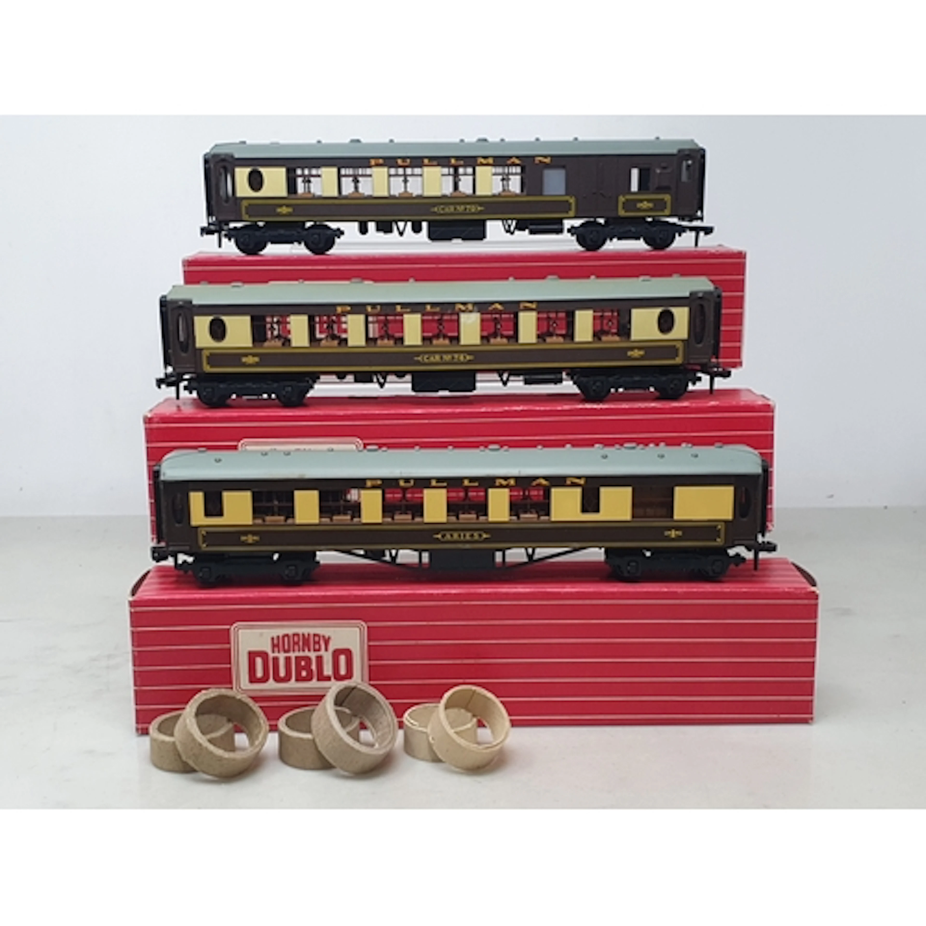 A complete set of three boxed Hornby Dublo early issue Pullm...