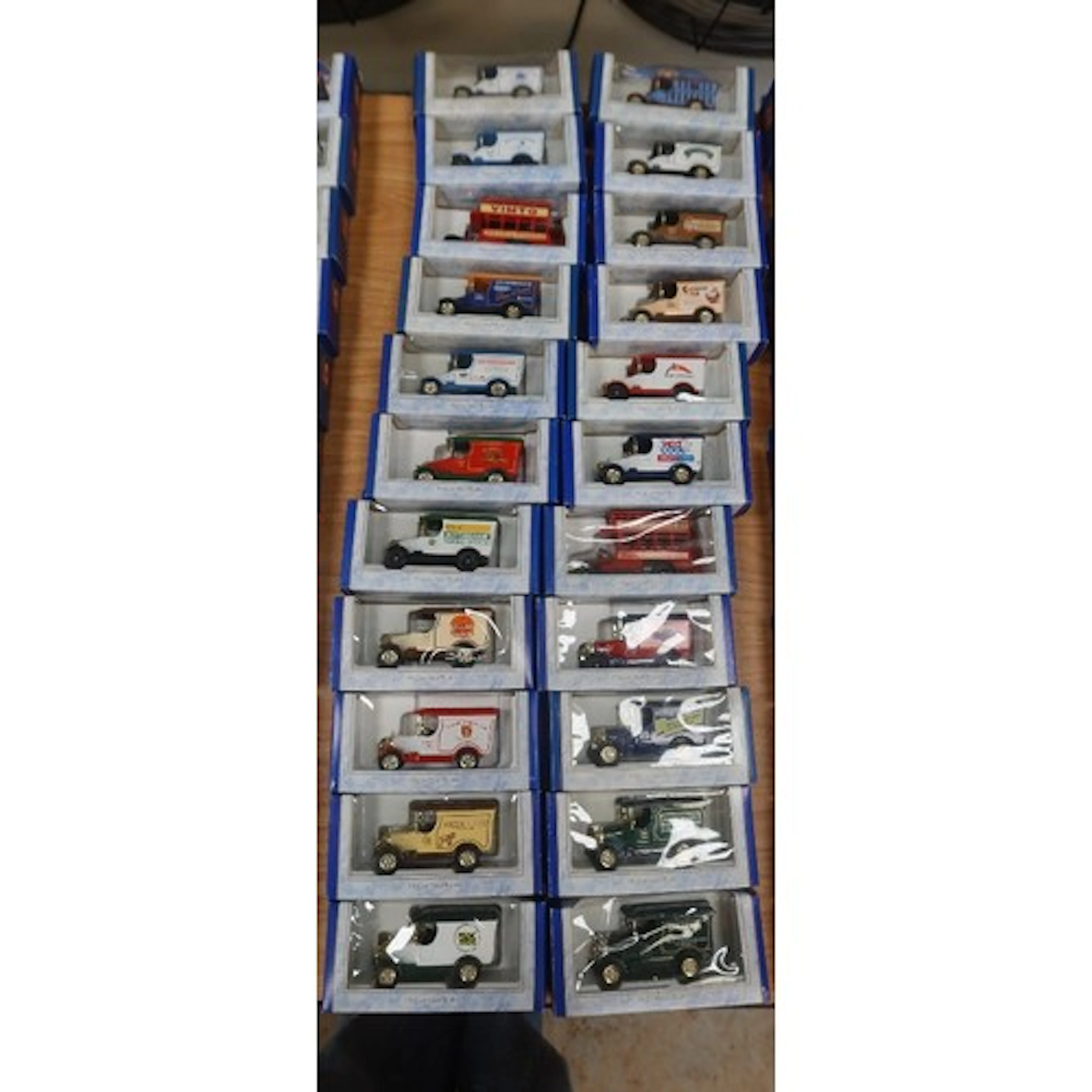 22 boxed Oxford Die case Lorries and Vans