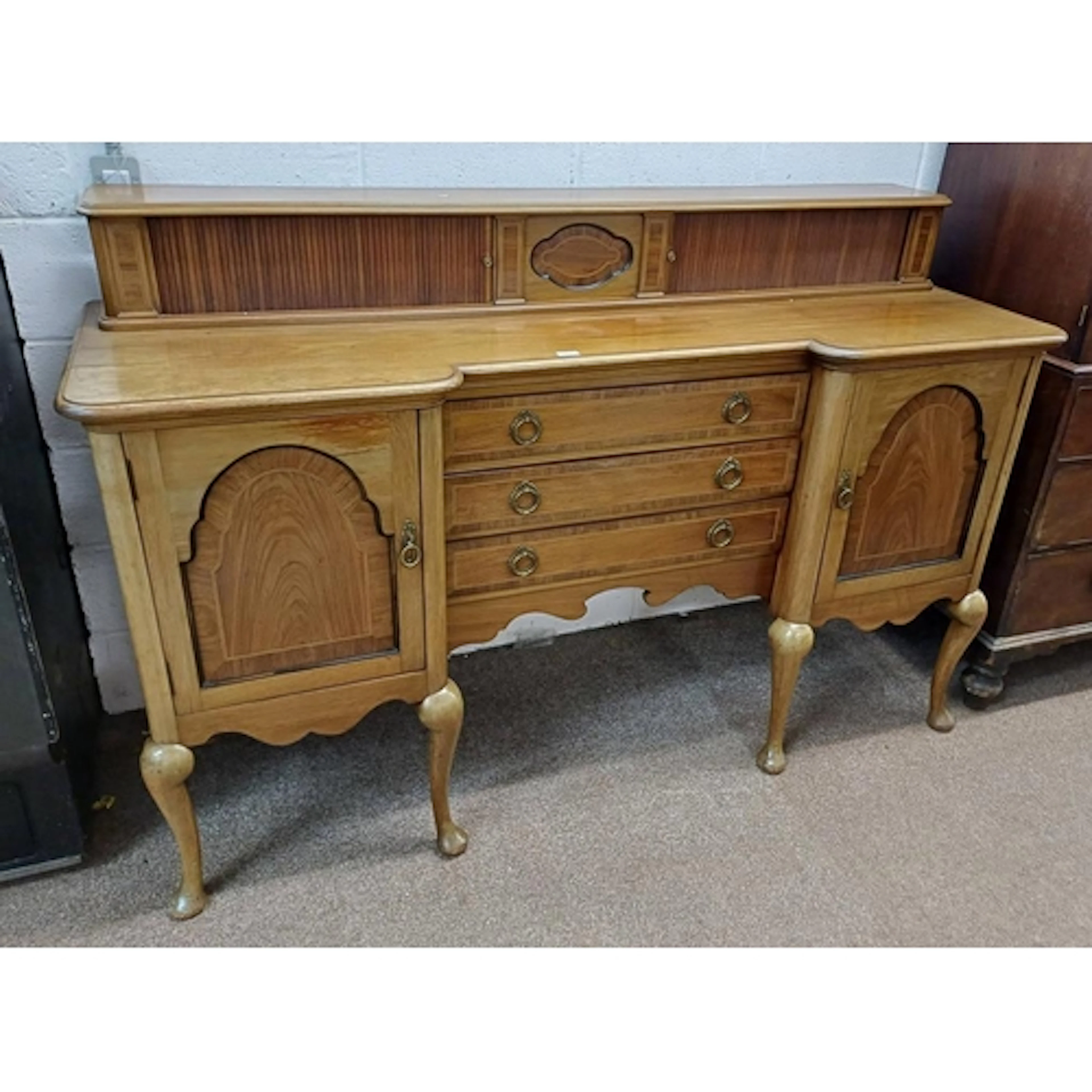 19TH CENTURY STYLE INLAID MAHOGANY SIDEBOARD WITH SHAPED FRO...