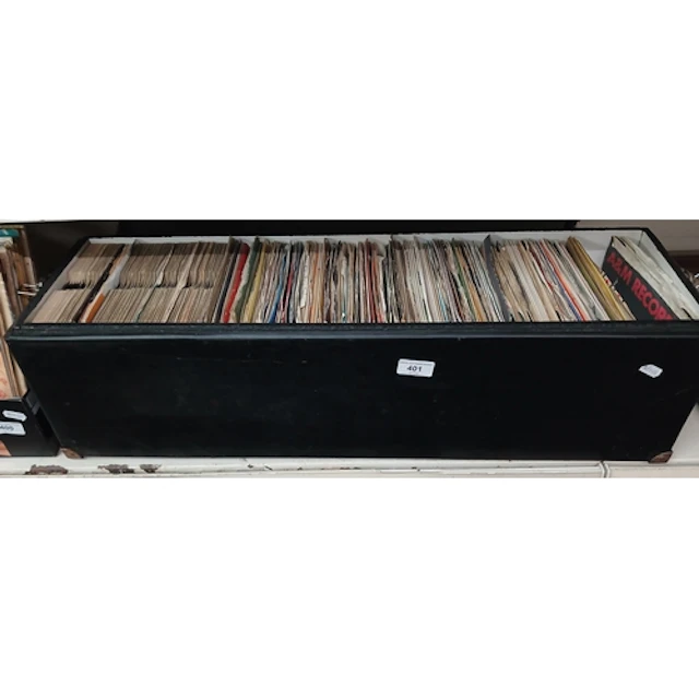 A dj box of assorted soul, funk & northern 7" vinyl single r...