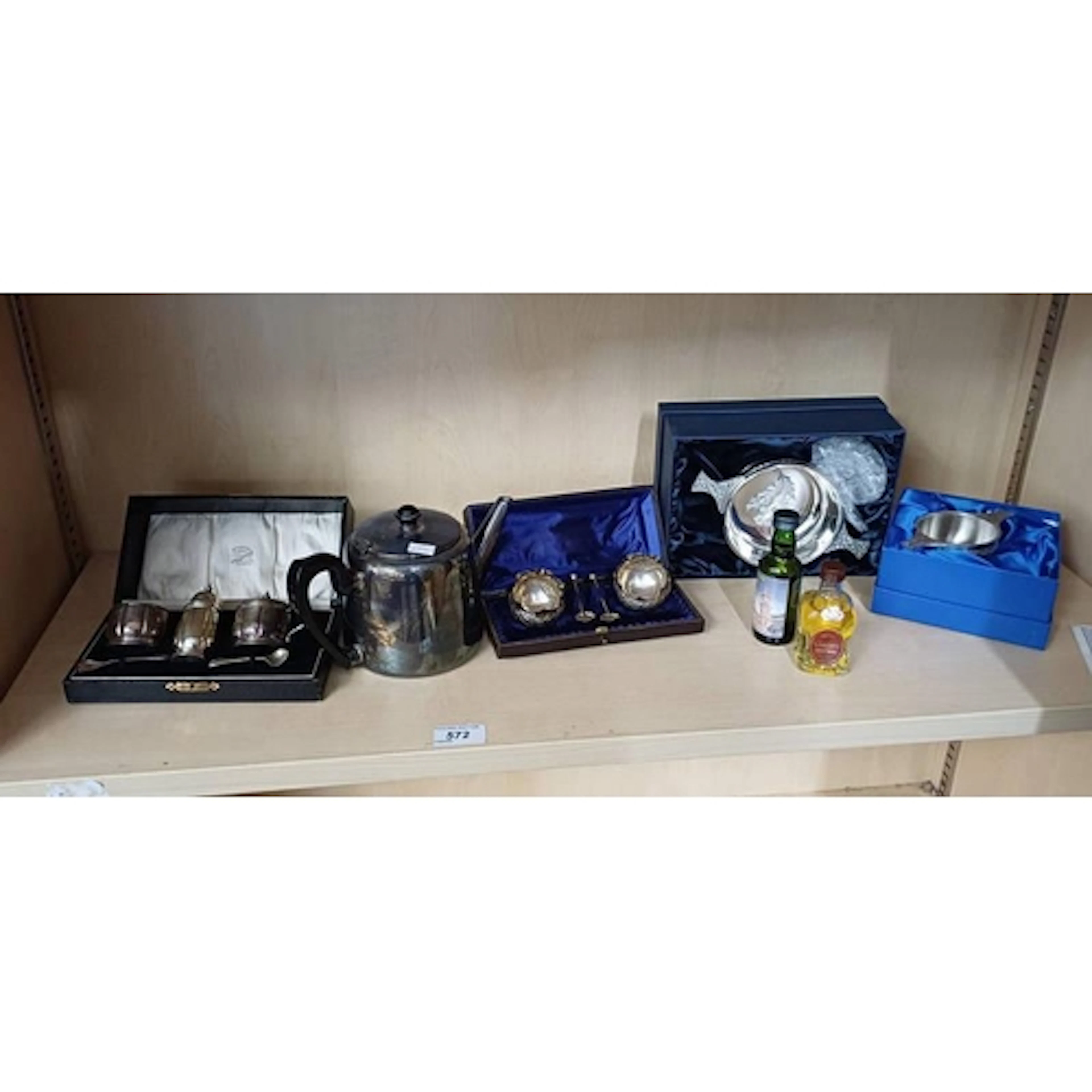 CASED SILVER PLATED 3 PIECE CRUET SET, CASED PAIR SALTS, 2 C...