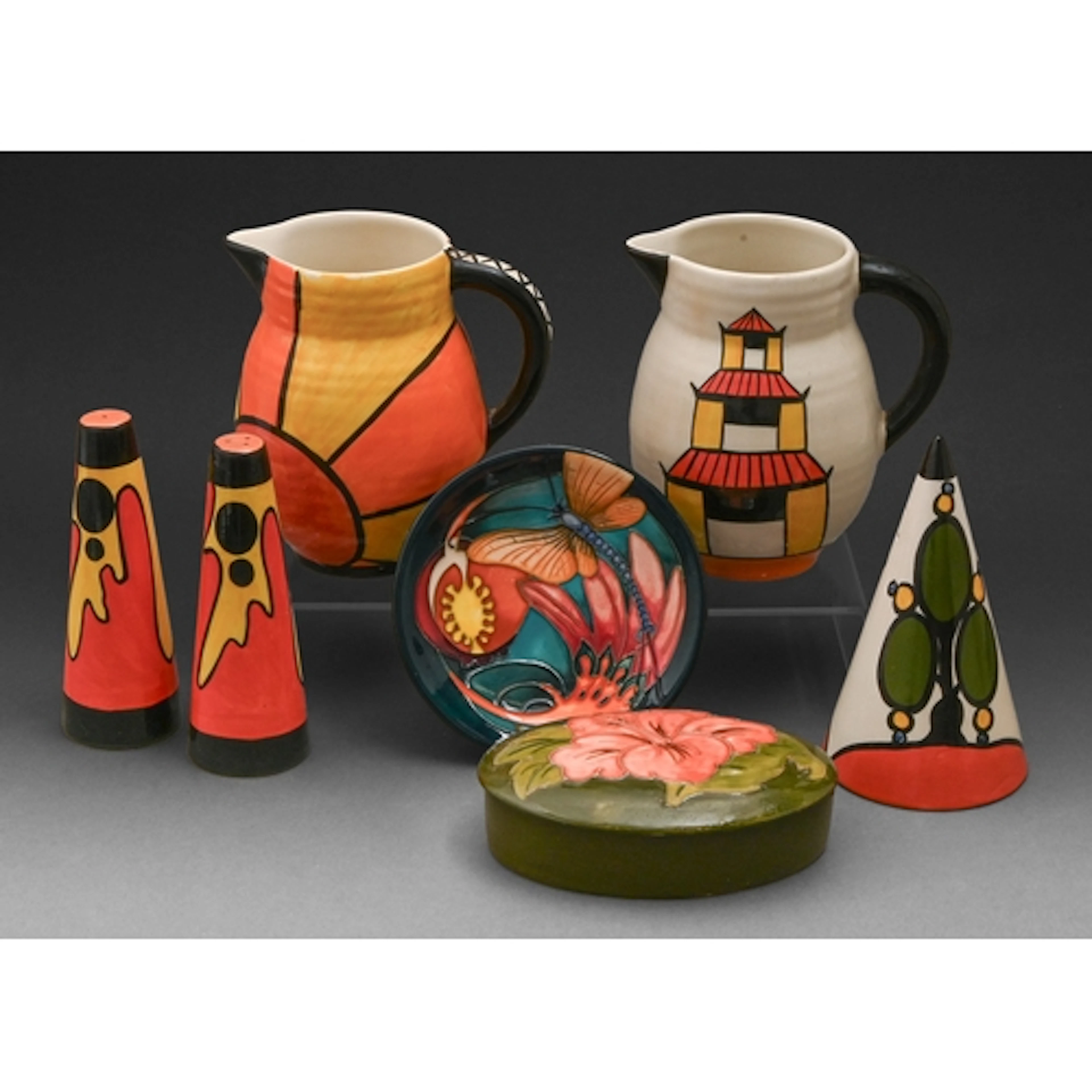 Two Lorna Bailey for Old Ellgreave Pottery jugs, a pair of s...