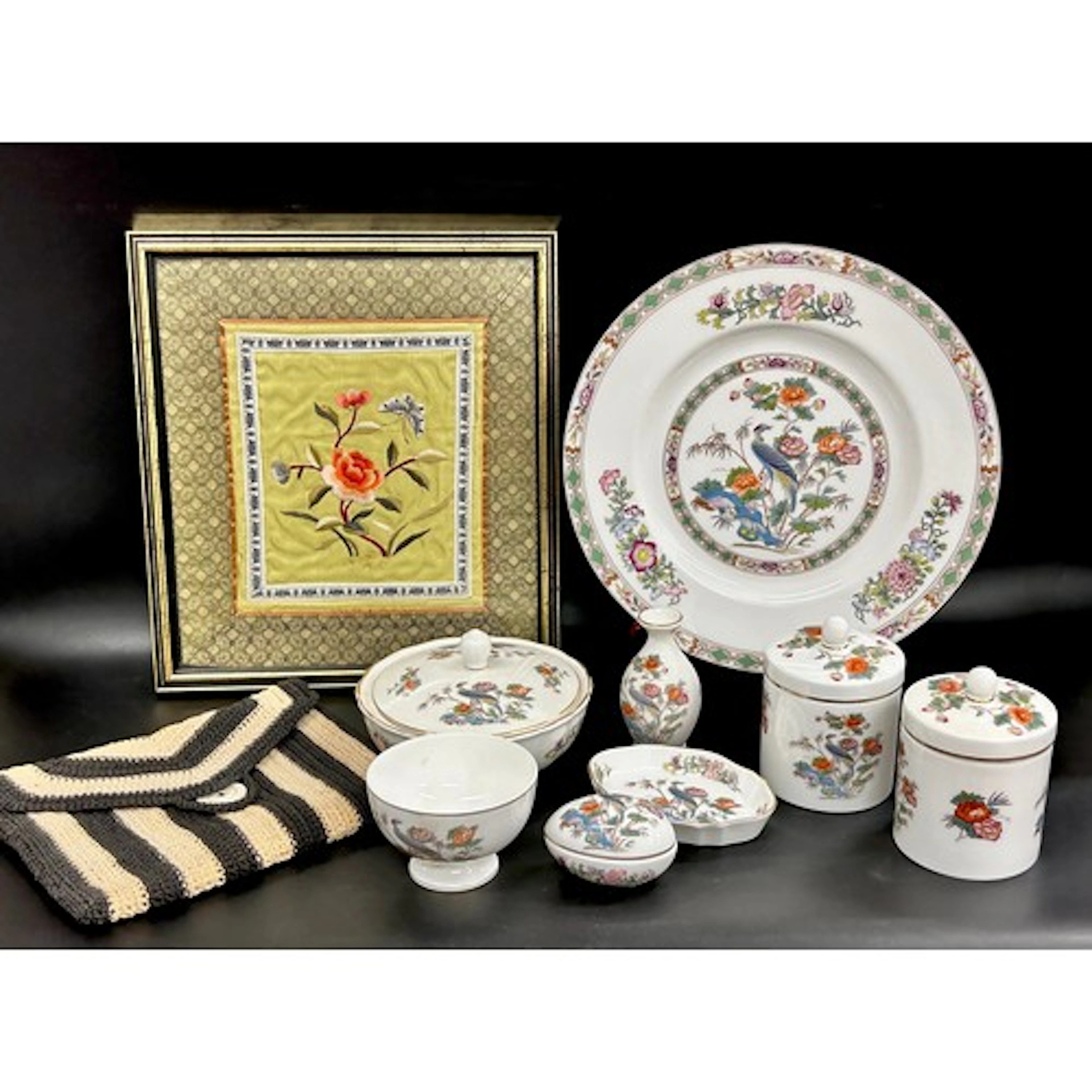 A collection of Wedgwood Kutani Crane pattern bone china pie...