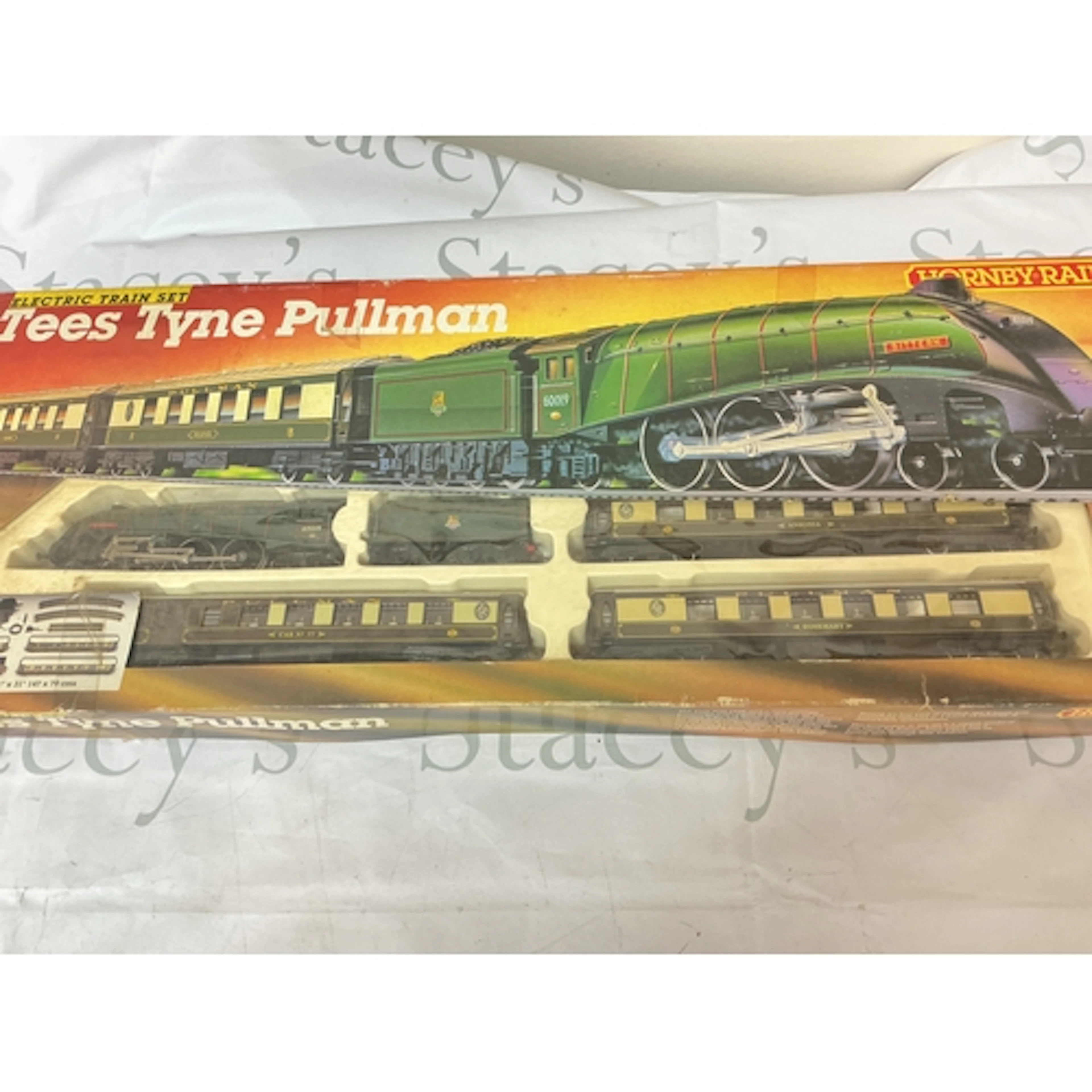 A Boxed Hornby 00 Gauge Tees Tyne Pullman Set. No Reserve.