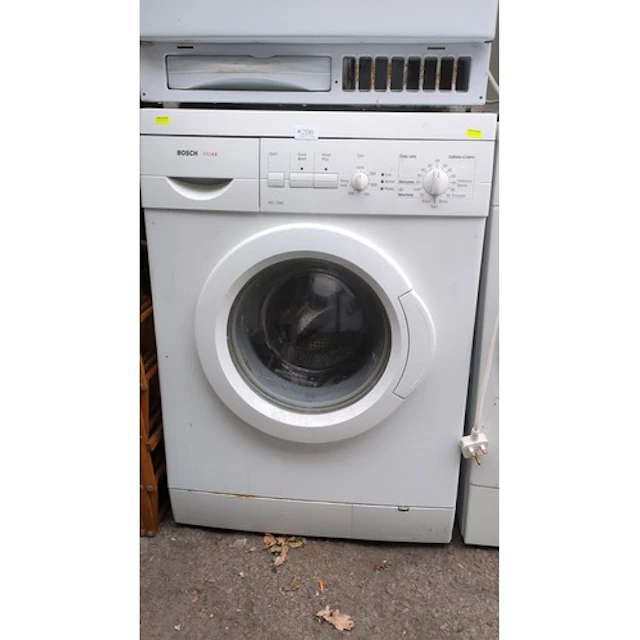 Bosch Maxx WFL 2060 freestanding front-loading washing machi...