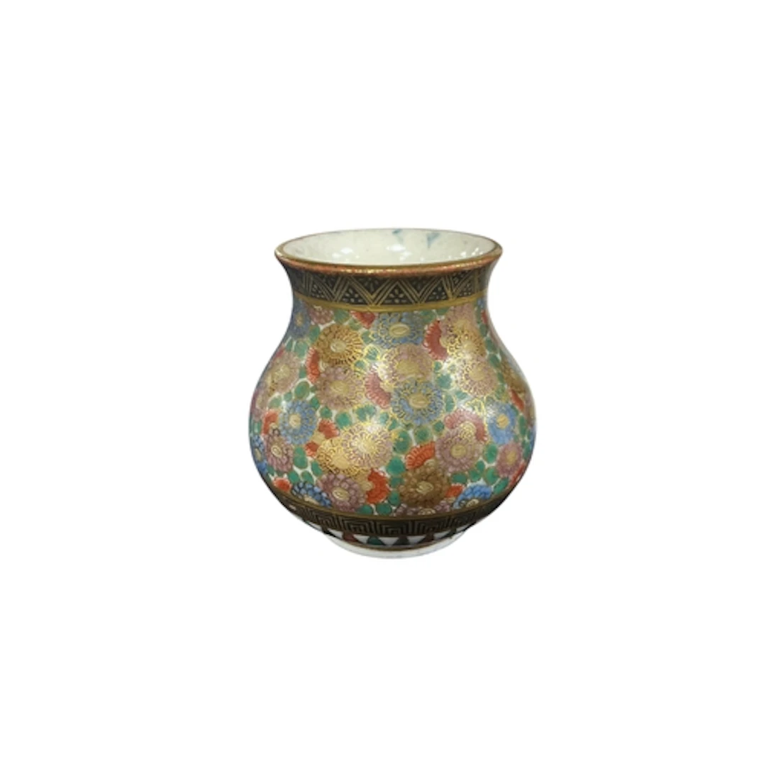 A miniature Japanese satsuma floral vase, signed Kinkozan to...