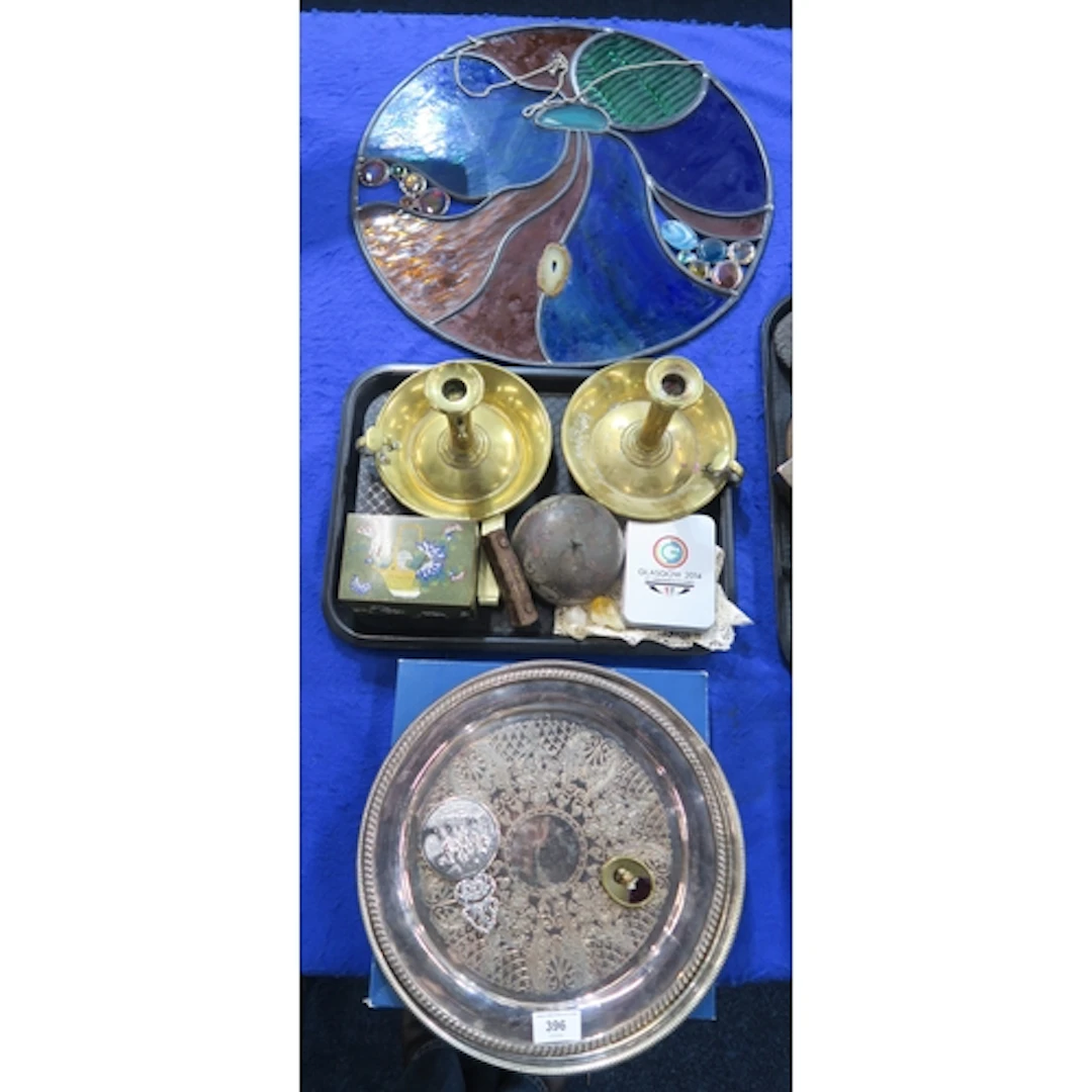 A cloisonne box and cover, a pair of brass chambersticks, a ...