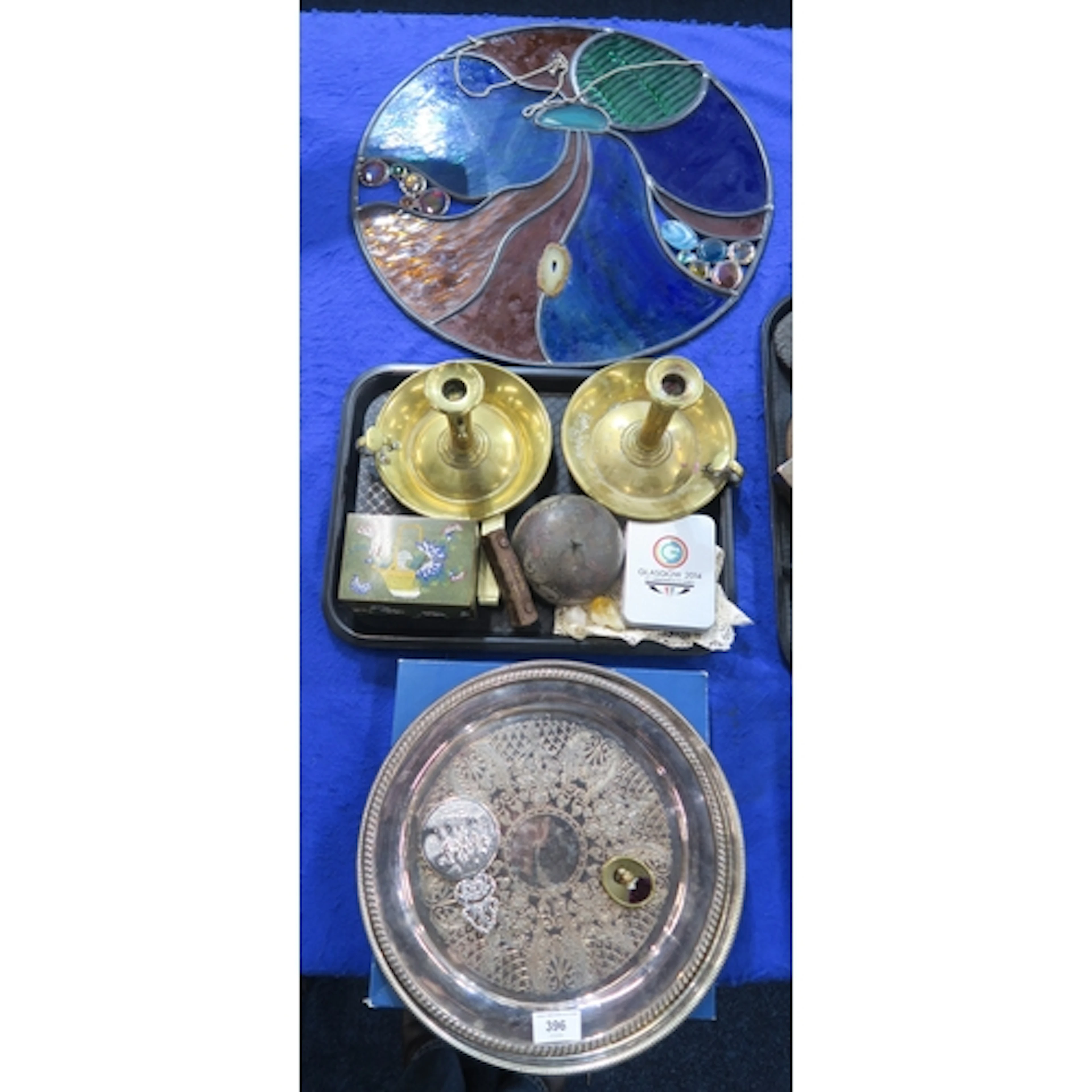 A cloisonne box and cover, a pair of brass chambersticks, a ...