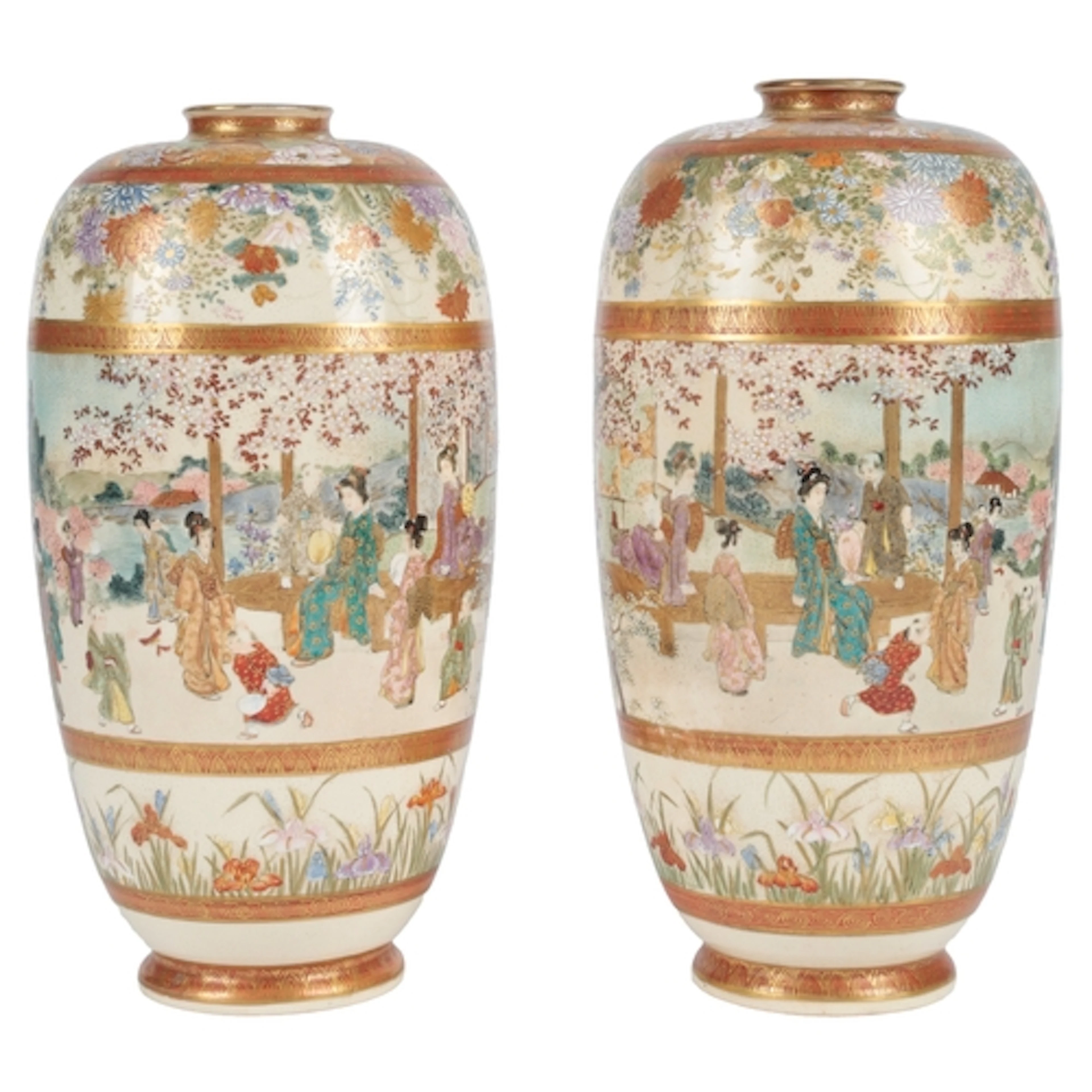 A pair of Japanese Satsuma pottery vases, by Gyokuzan, Meiji...