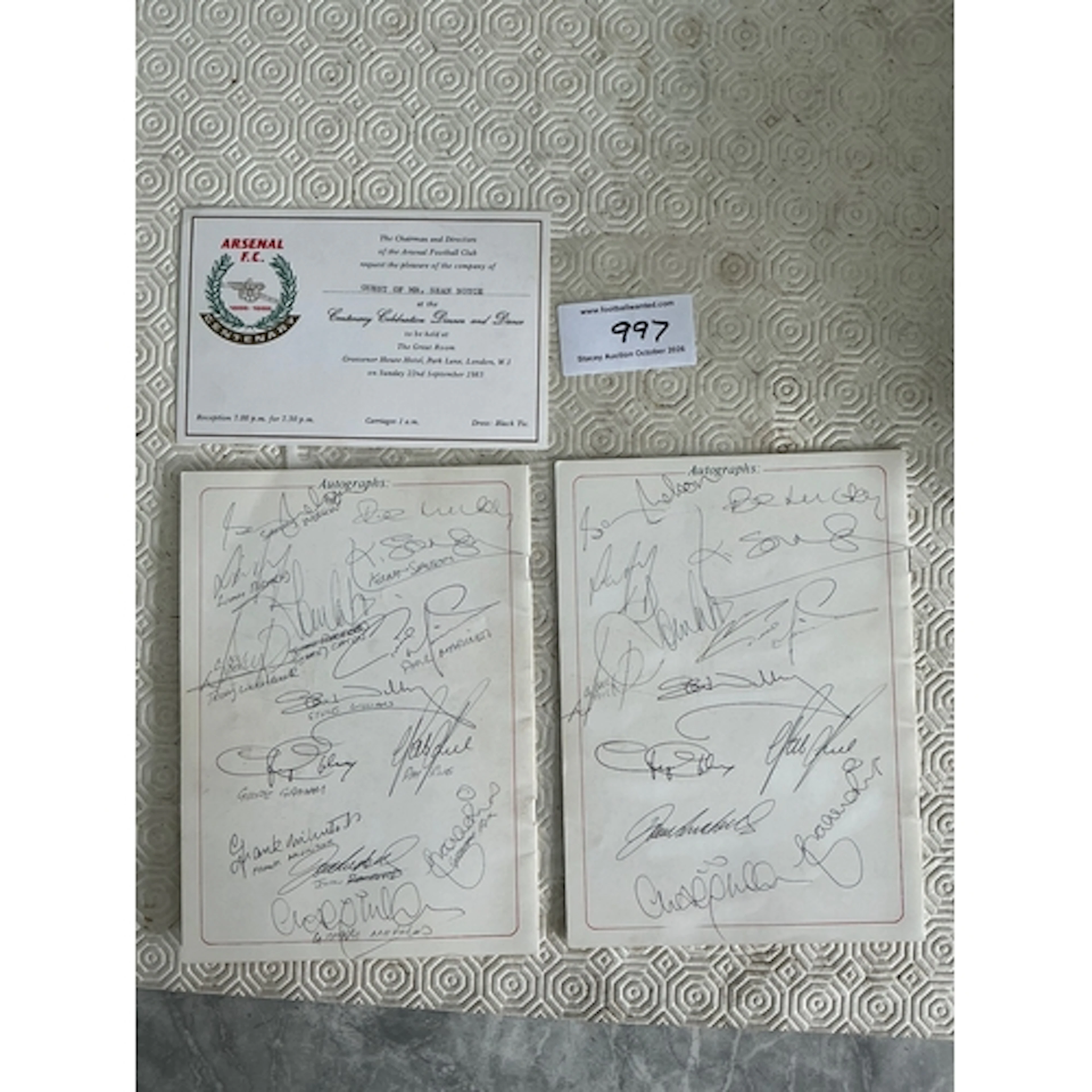 Arsenal Taddy Football Cards: Believed to be a full set of 1...