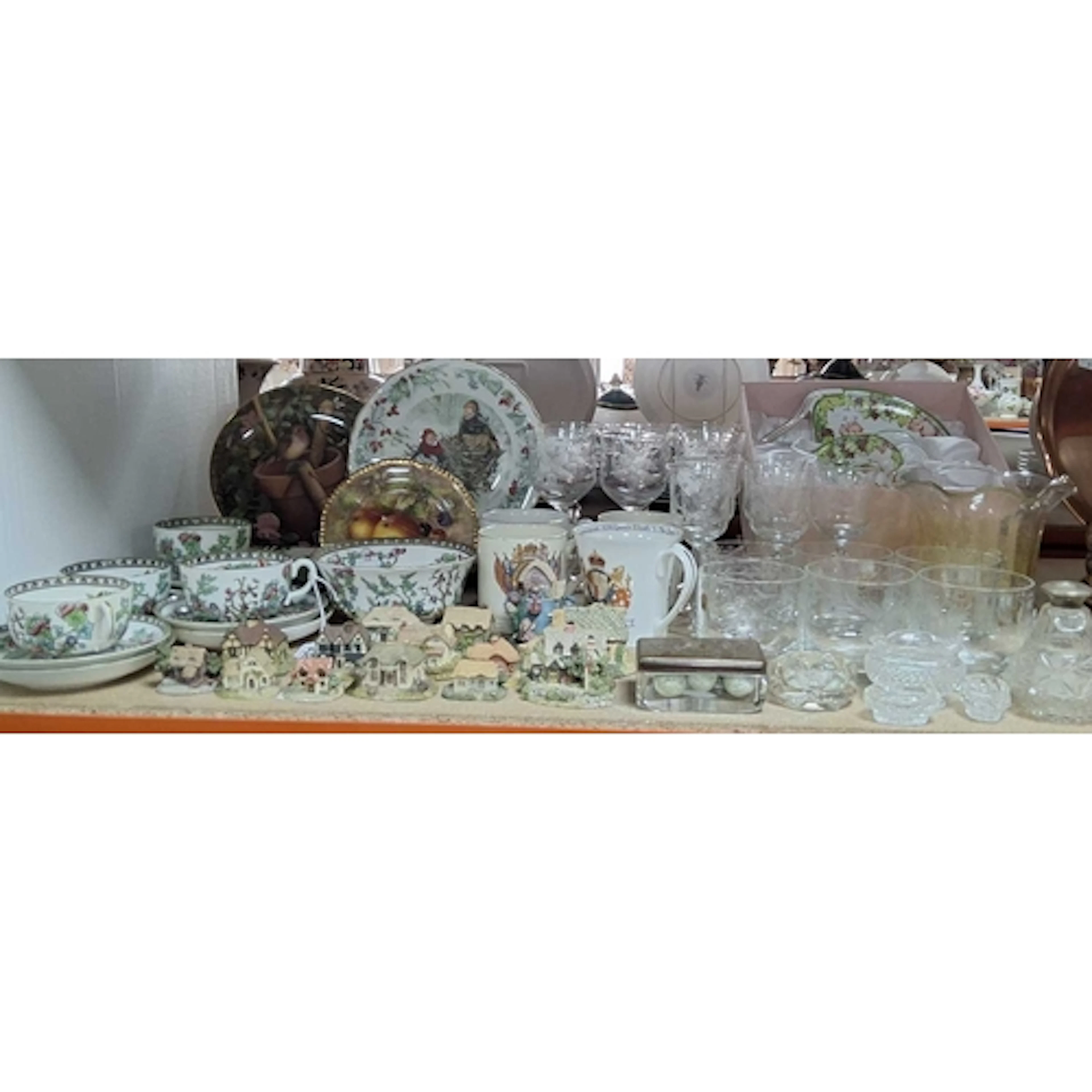 A GROUP OF CERAMICS AND GLASSWARE, to include four Coalport ...