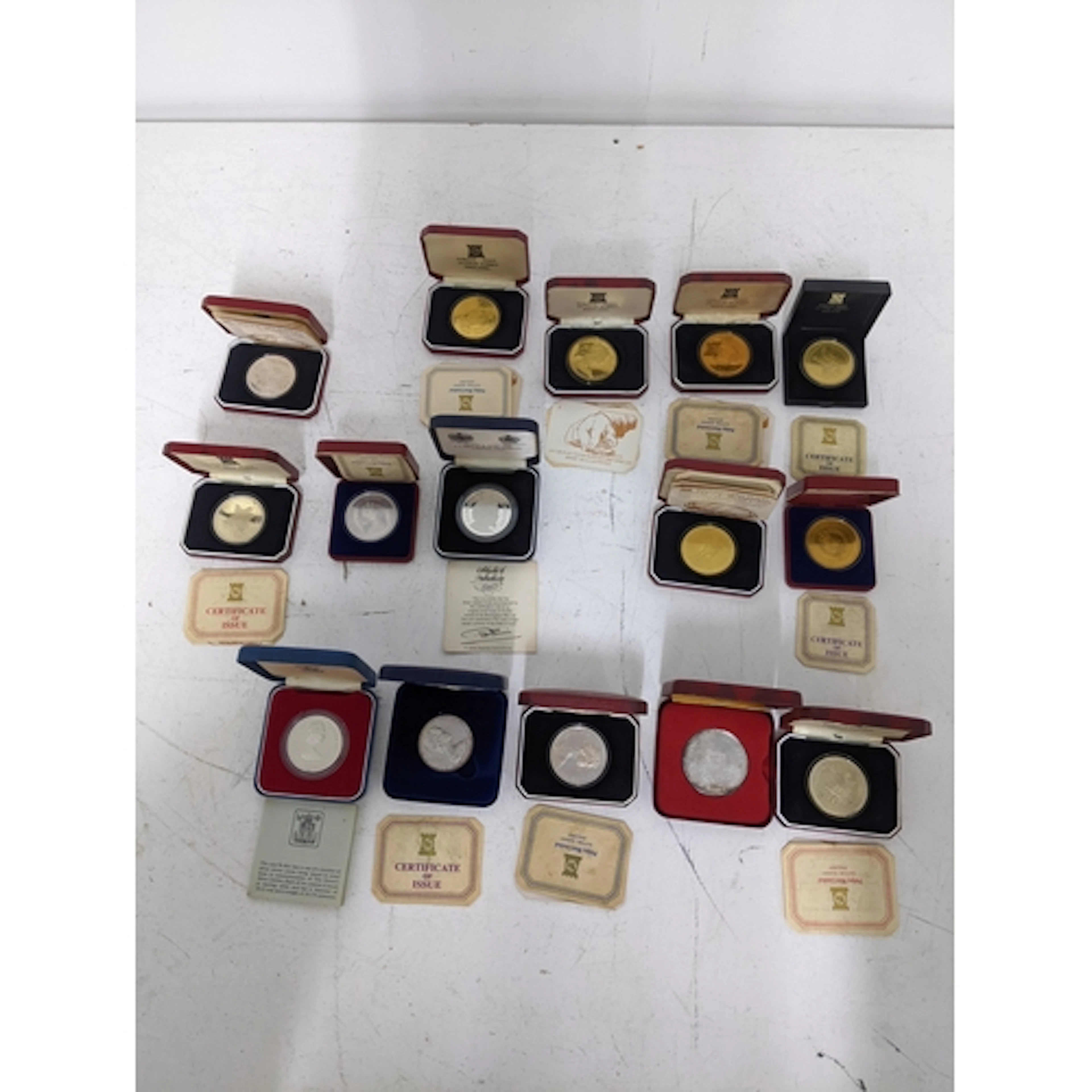 A group of 15 boxed silver and silver gilt commemorative coi...