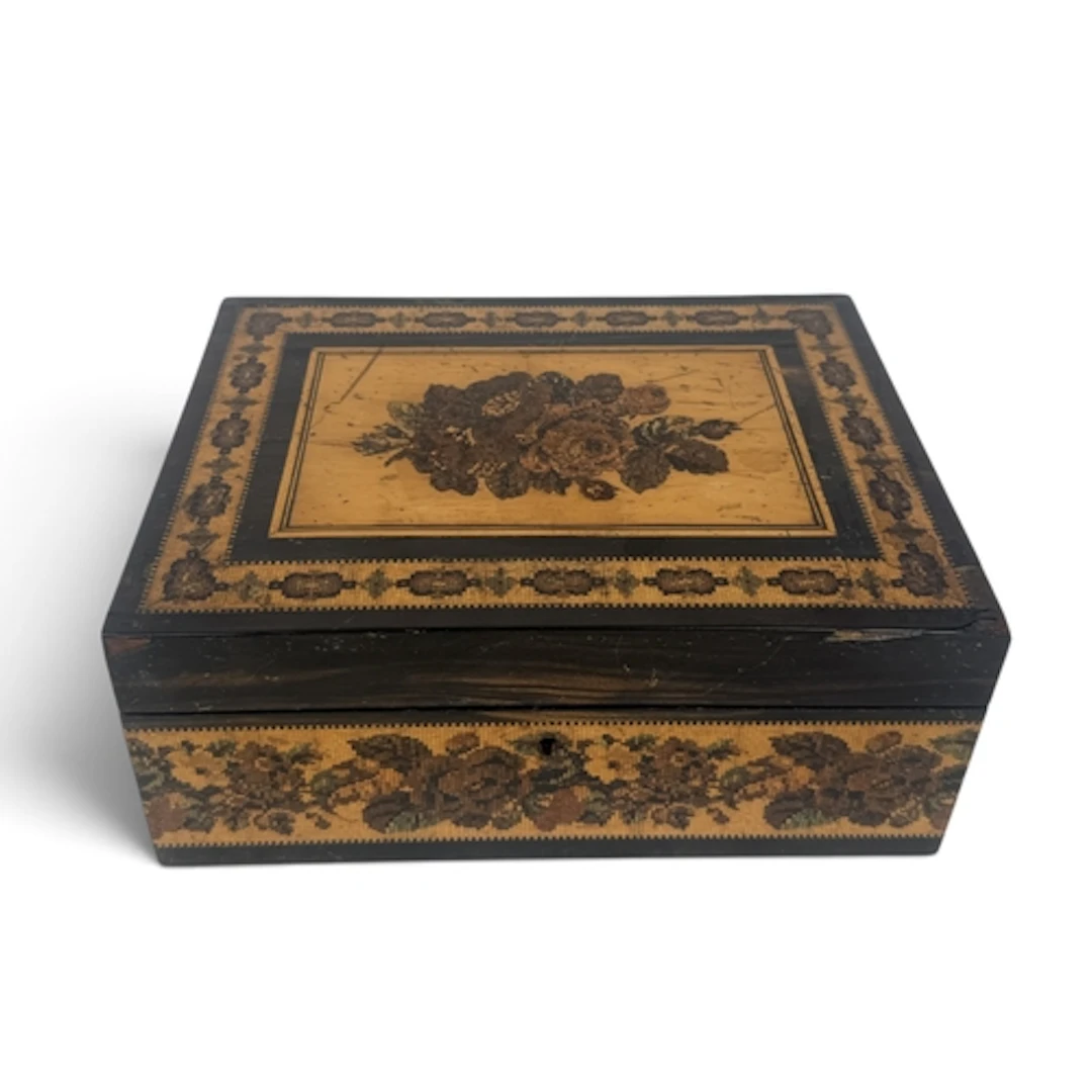 A TUNBRIDGE WARE JEWELLERY BOX