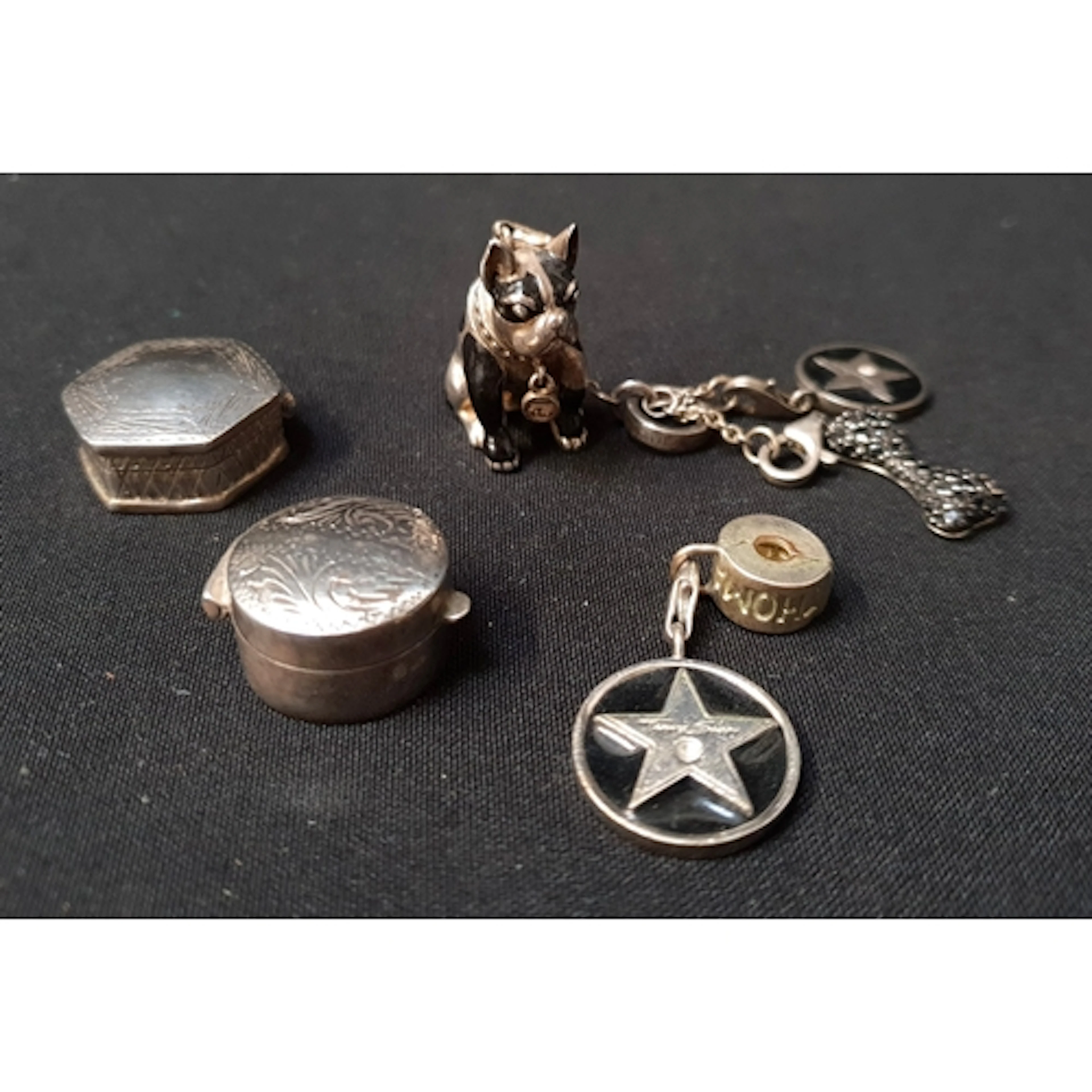 SELECTION OF SMALL SILVER ITEMS comprising two pill boxes (o...