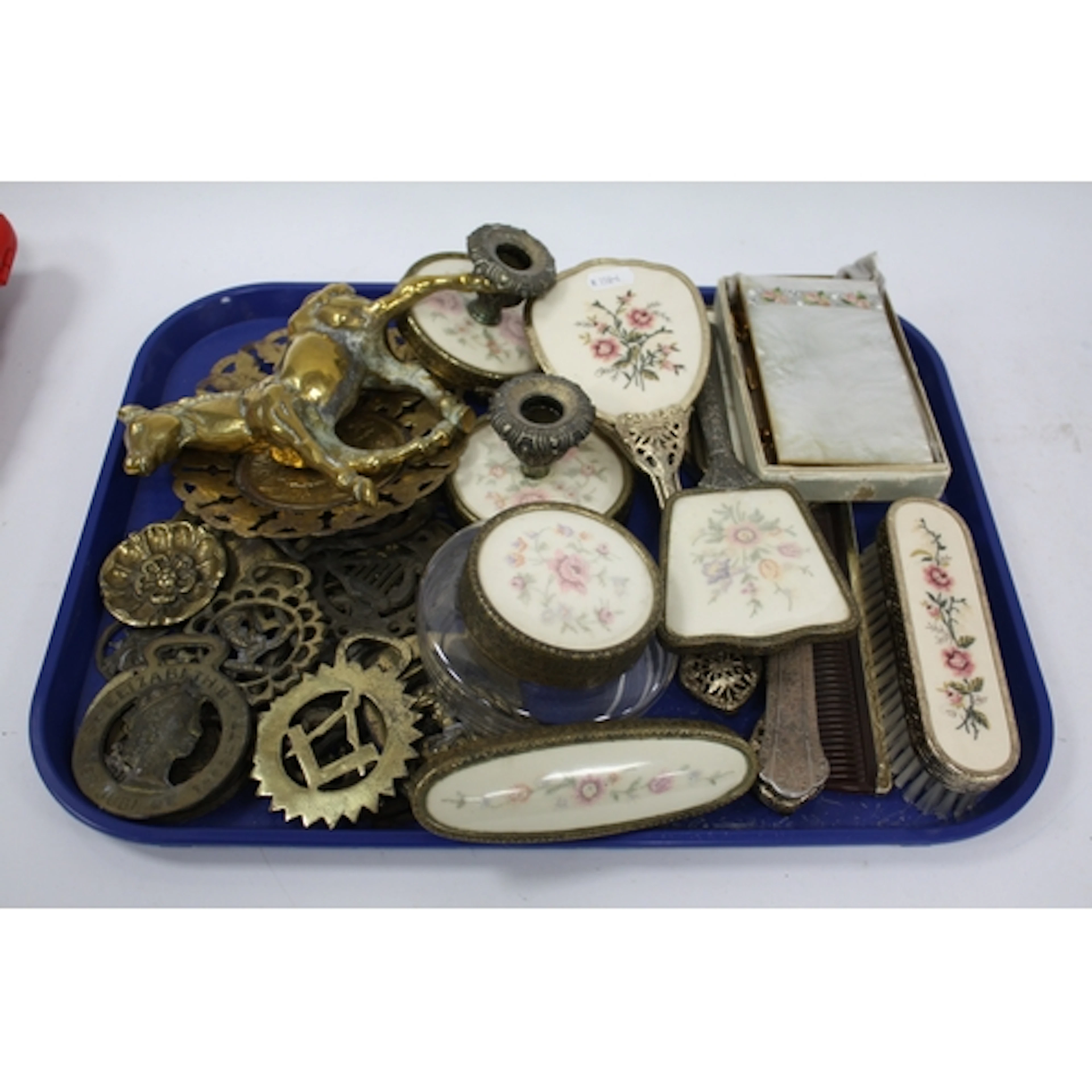 Brassware and vanity items, including quantity of horse bras...
