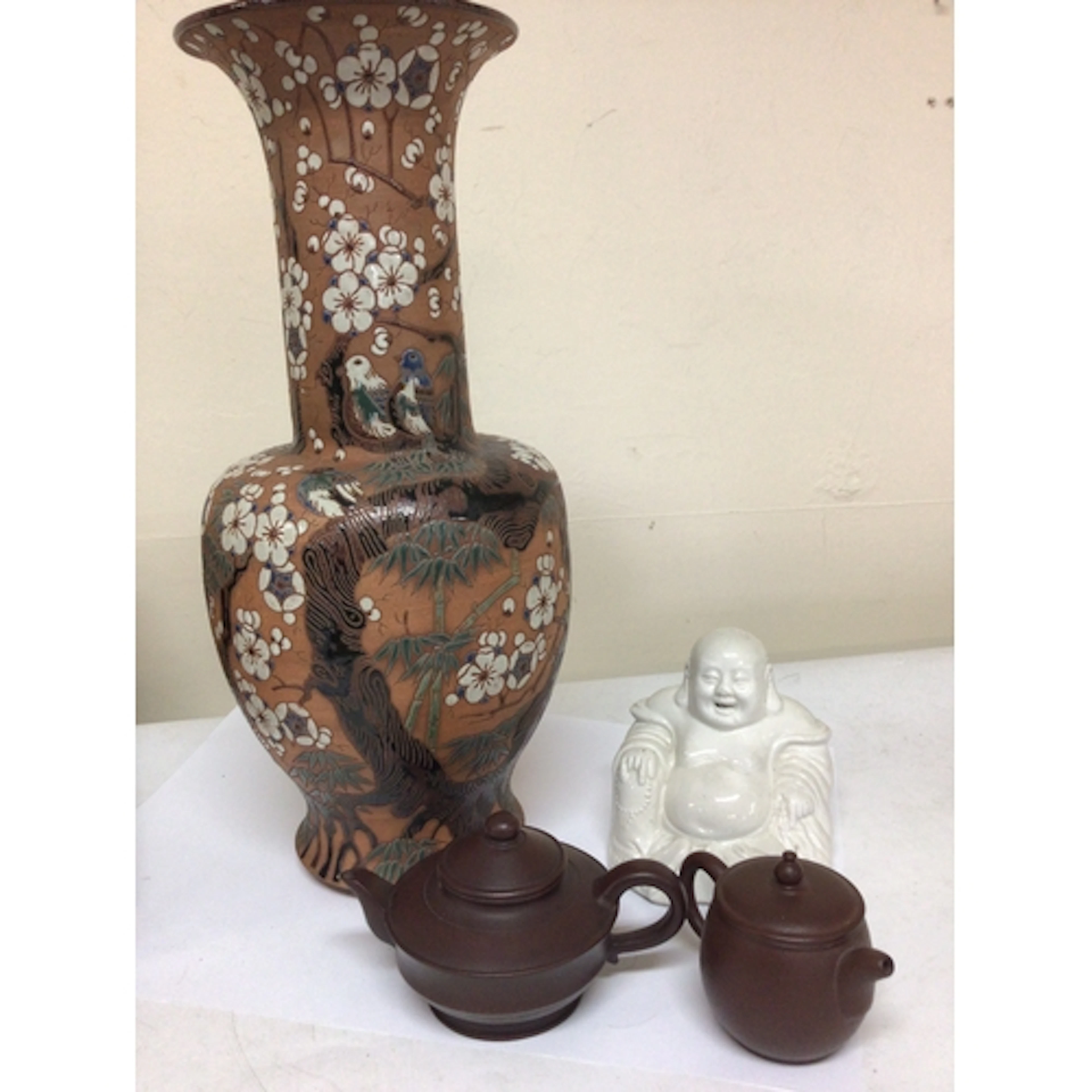 An interesting Japanese earthenware Vase decorated with bird...