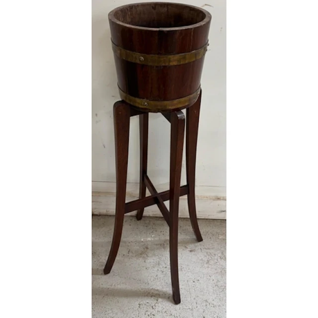 Oak jardiniere plant stand