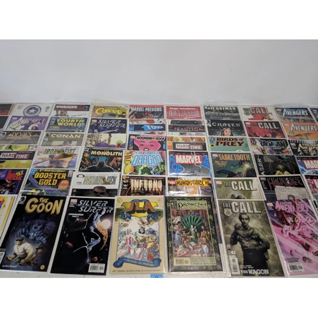 Approximately 100 comics, mainly from the 2000's to include;...