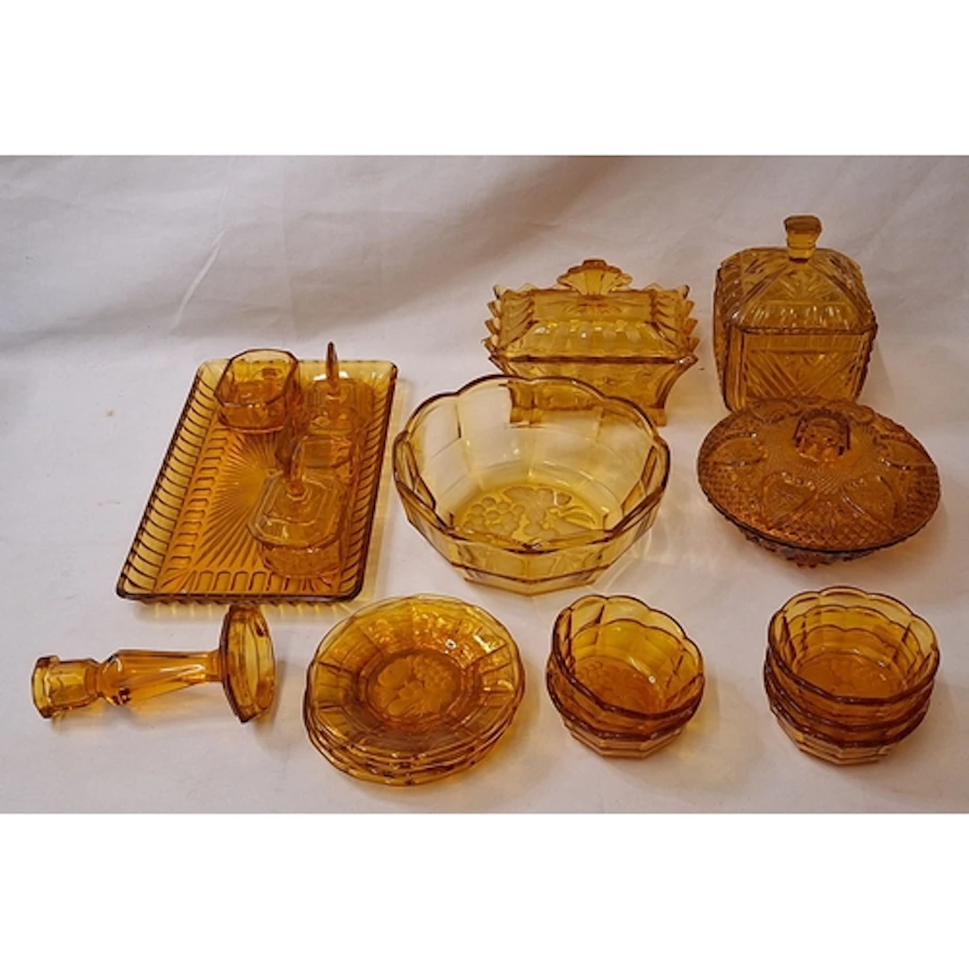 Vintage Amber Coloured Pressed Glass incl. dressing table se...