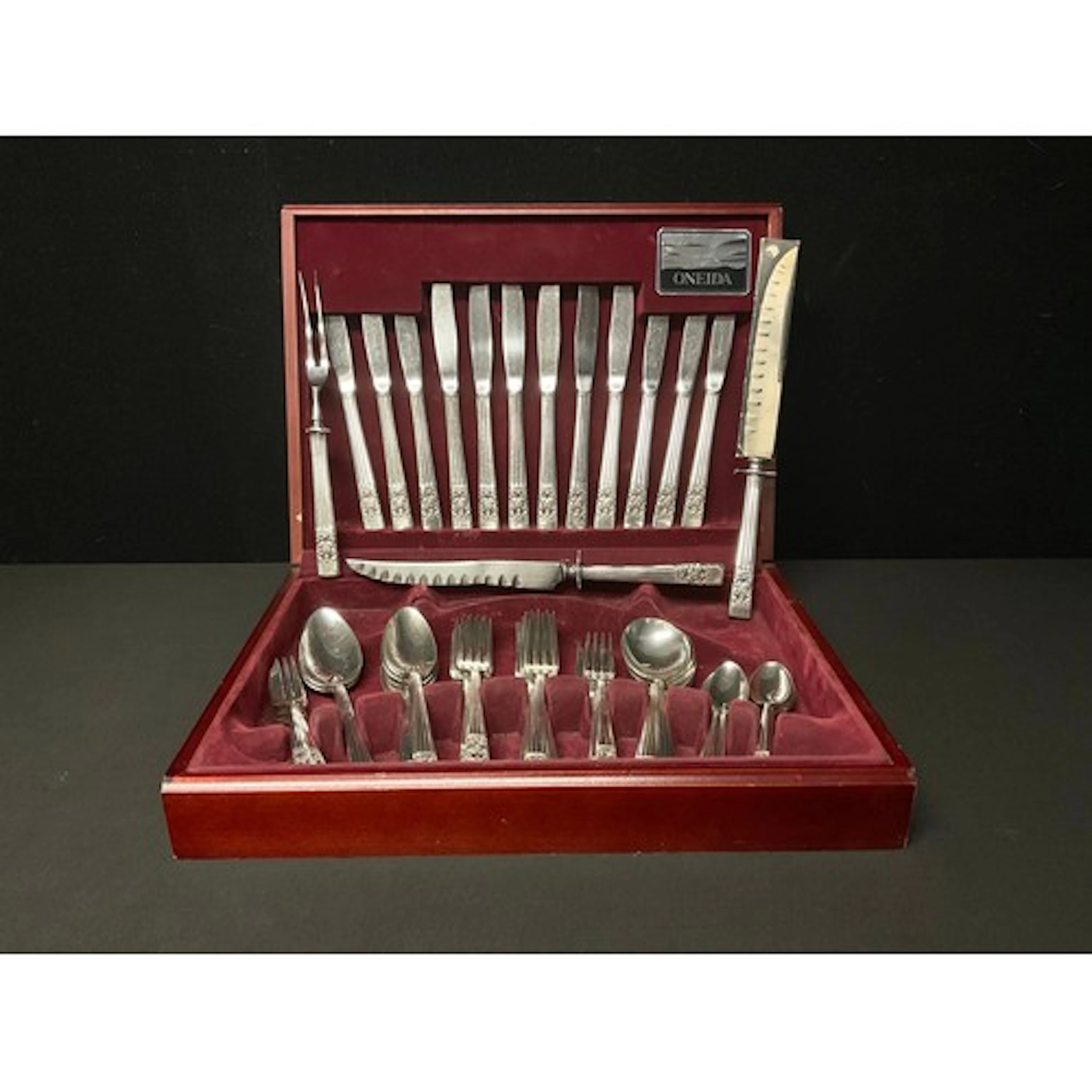 Plated Ware - an Oneida Community pattern canteen for six, t...
