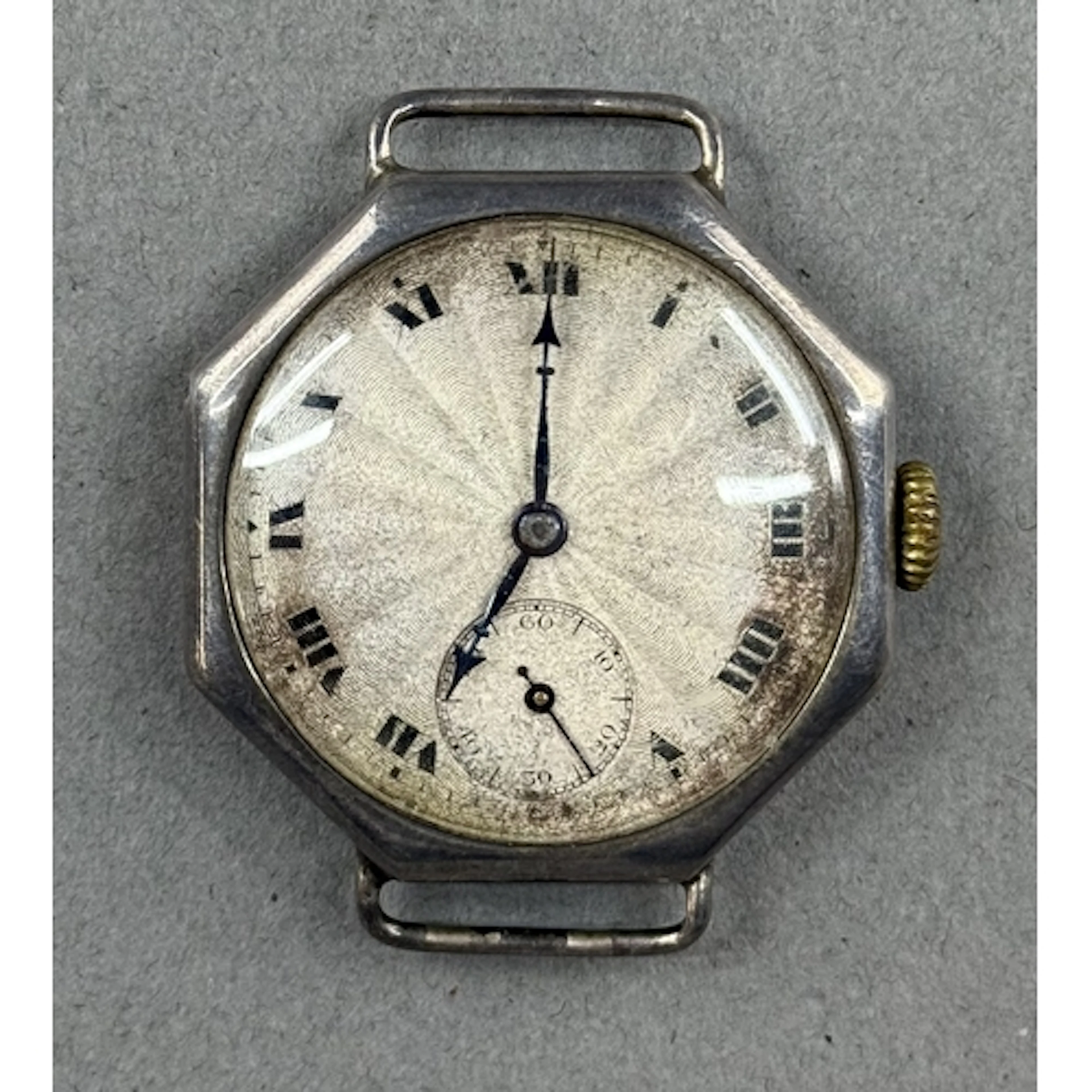 Watches: The DH Collection part 1 -Tudor 9ct gold - Large Un...