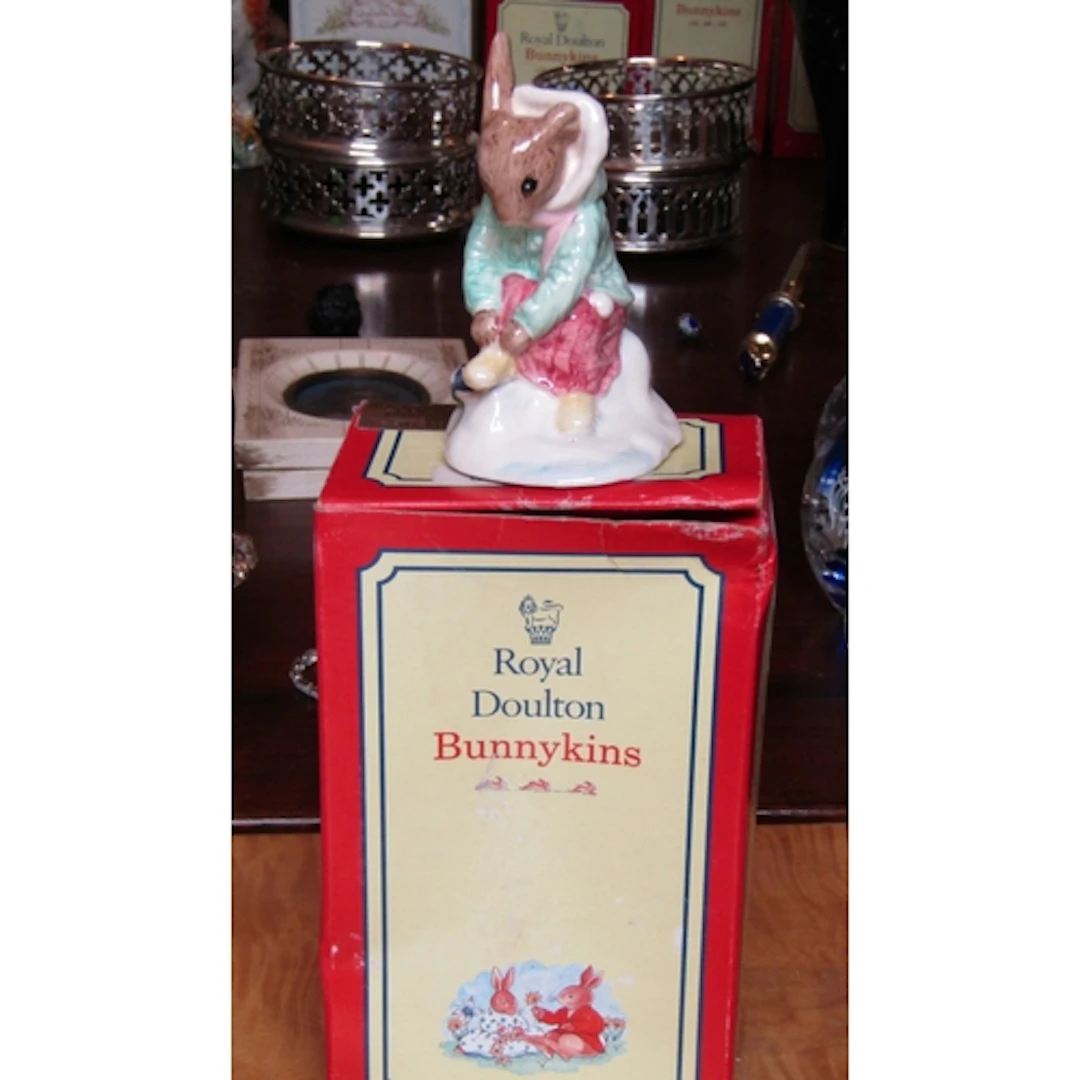 Royal Doulton Bunnykins Fine Porcelain Figure Title Girl Ska...
