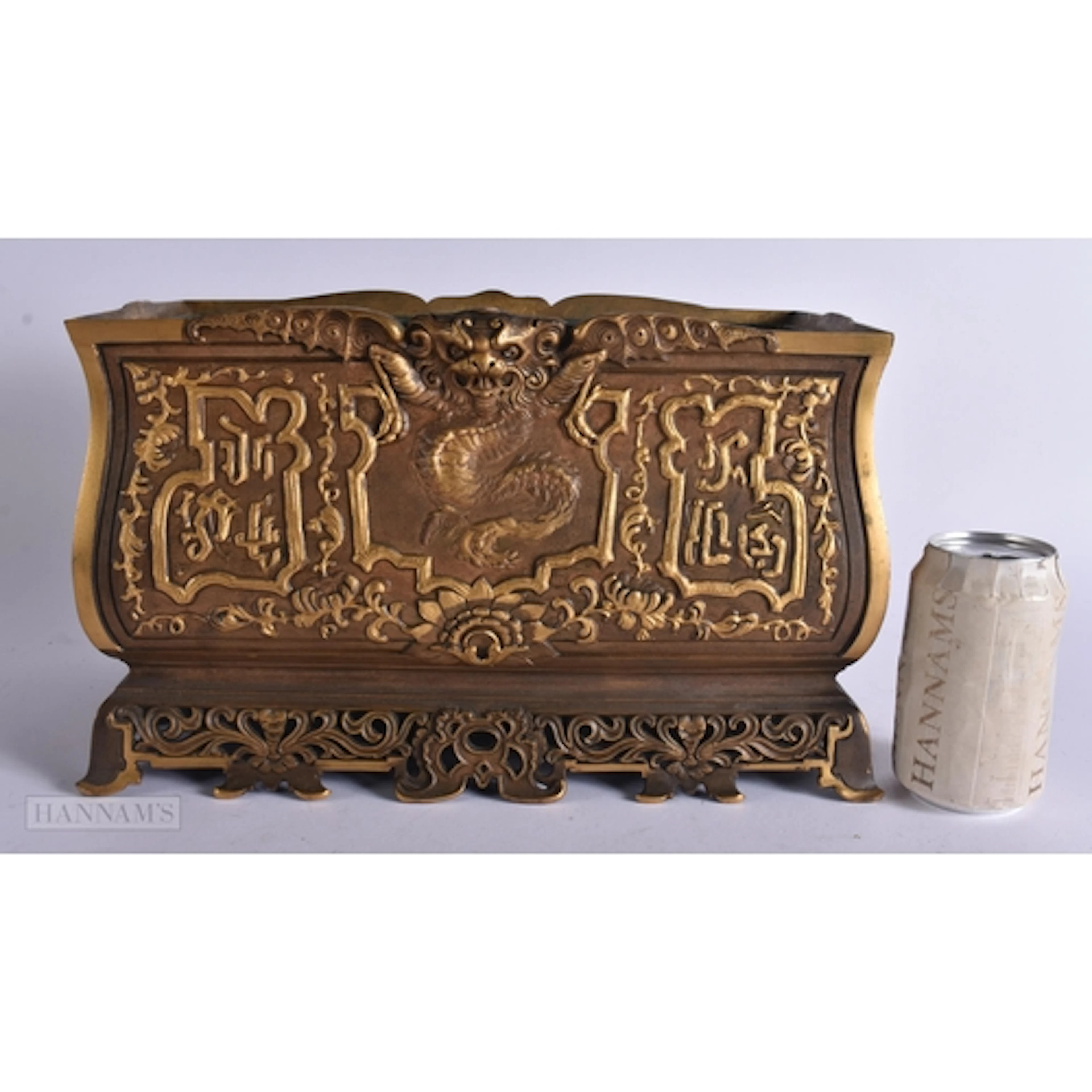 A 19TH CENTURY FRENCH AESTHETIC MOVEMENT BRONZE PLANTER deco...