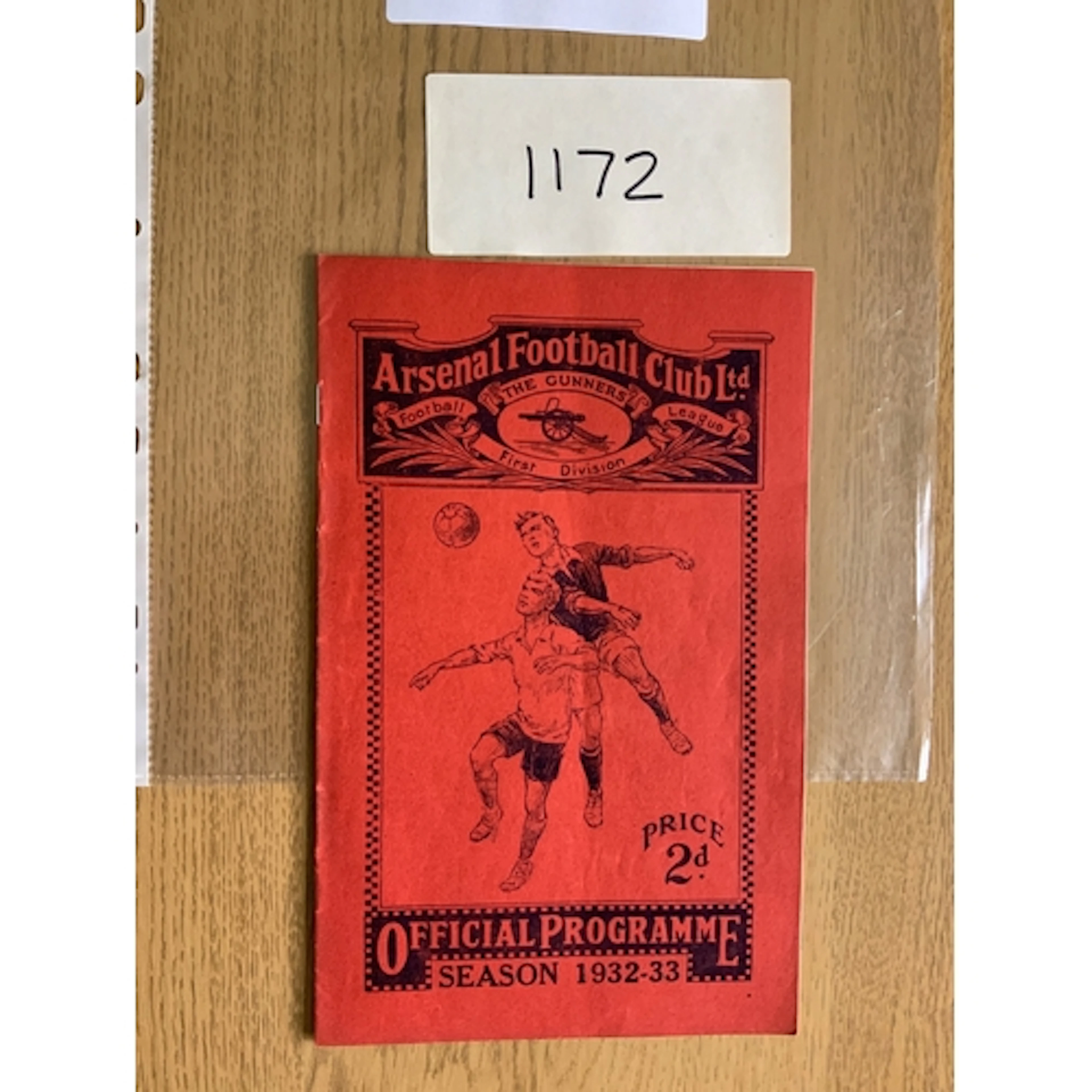 1932 - 1933 Arsenal v Racing Club Paris Football Programmes:...