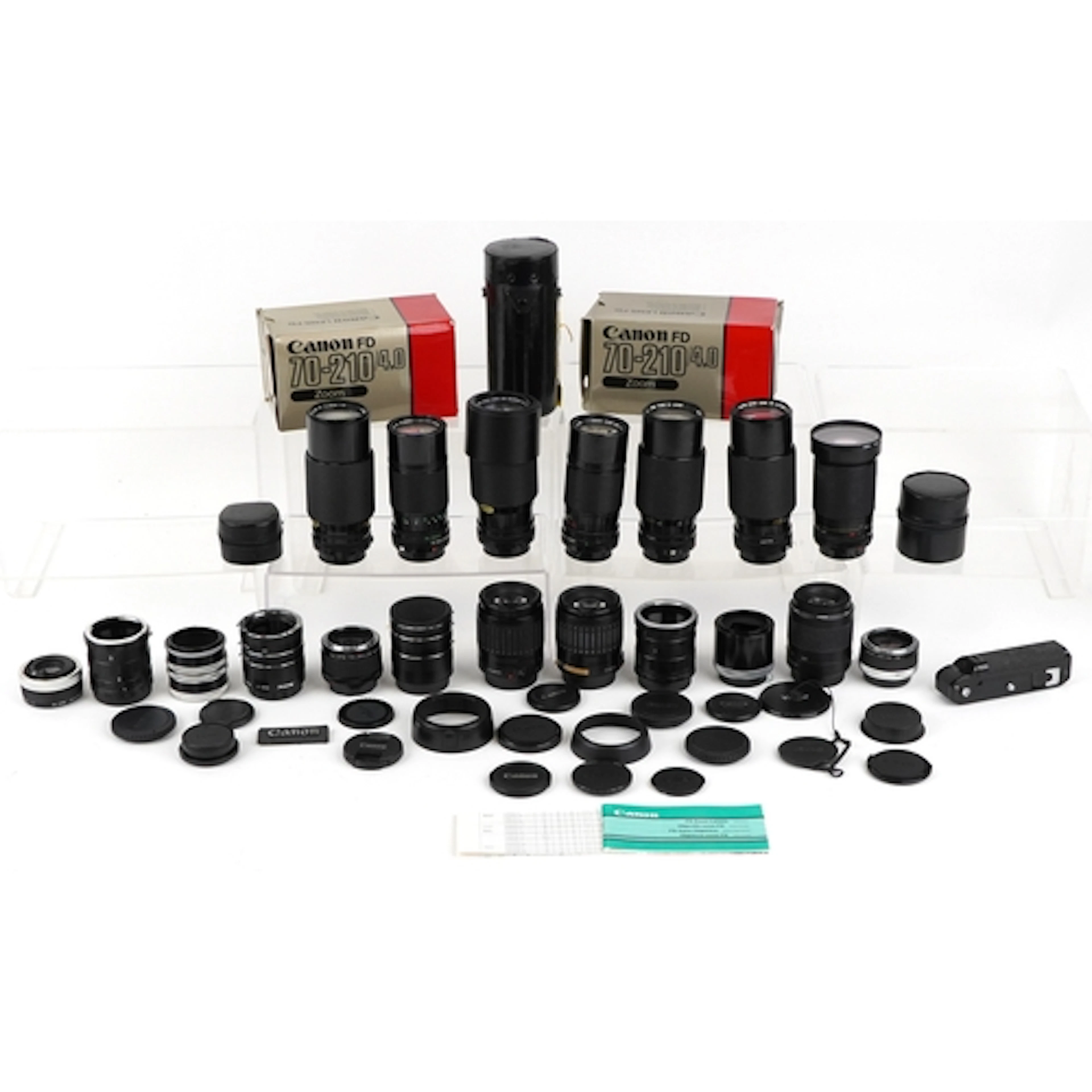 Vintage and later camera lenses including Canon 80-20mm F4.5...
