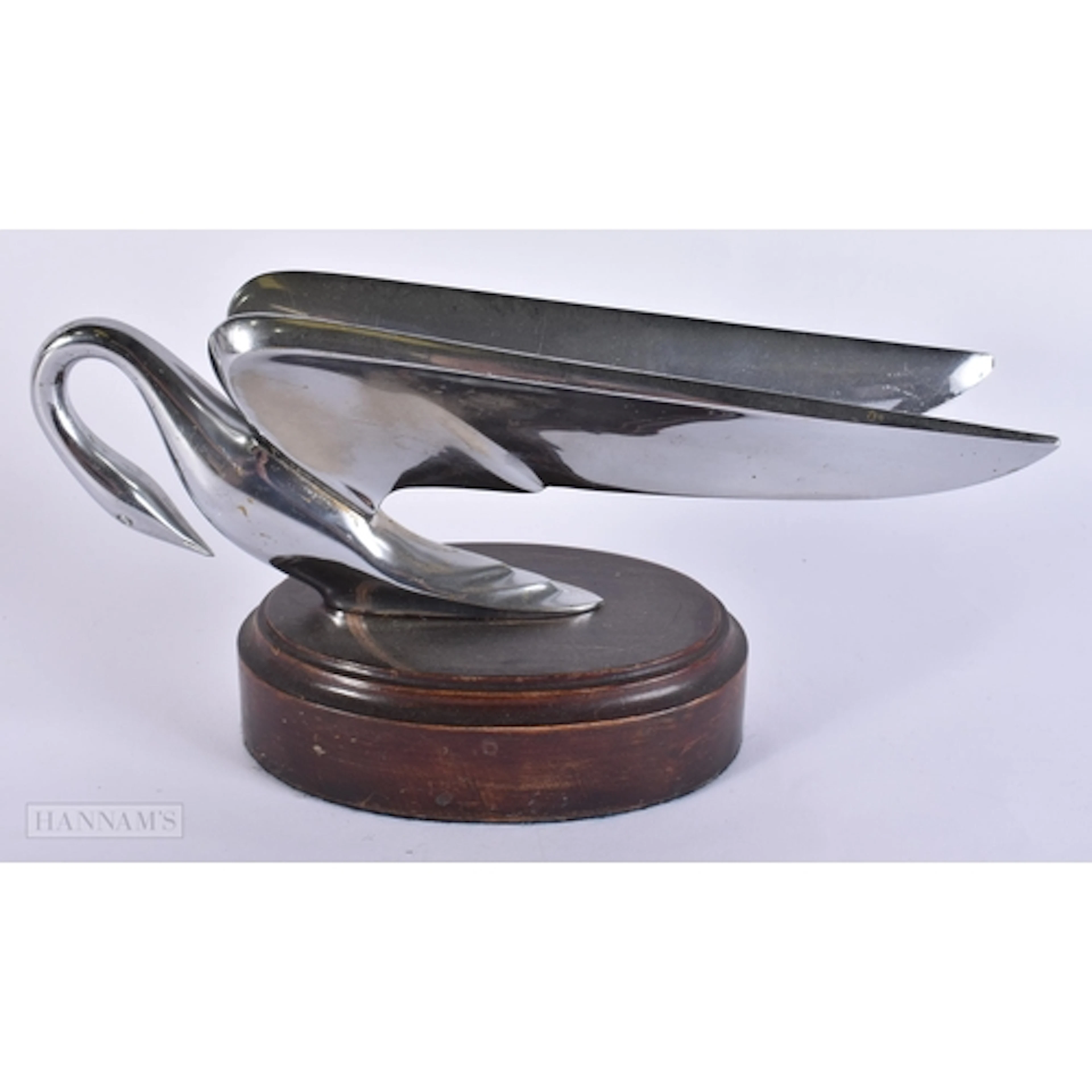 A PACKARD SWAN CHEVROLET CAR MASCOT. 27 cm x 13 cm.