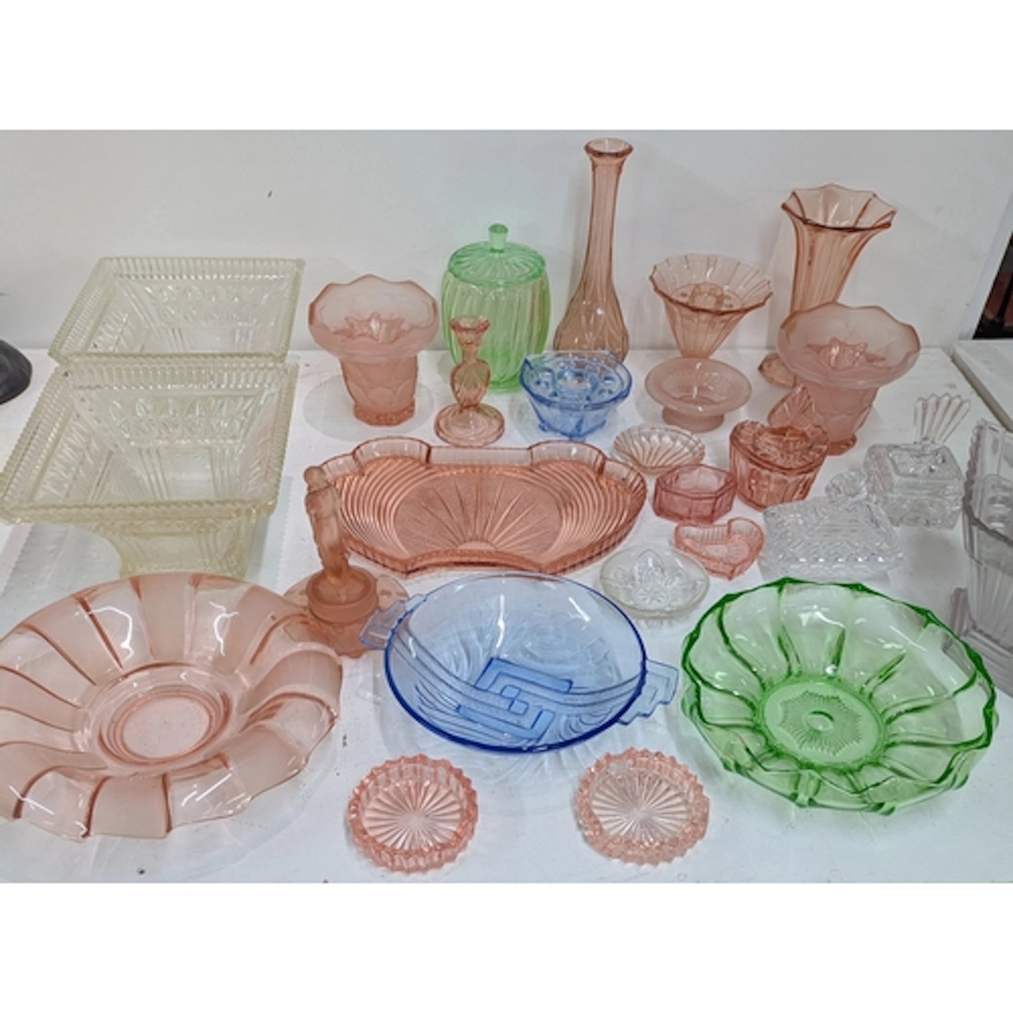A selection of Art Deco dressing table glass to include bowl...