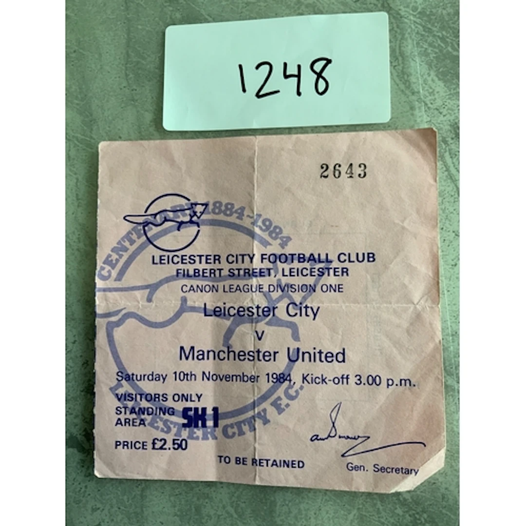 84/85 Leicester City Manchester United Football Ticket: Leag...