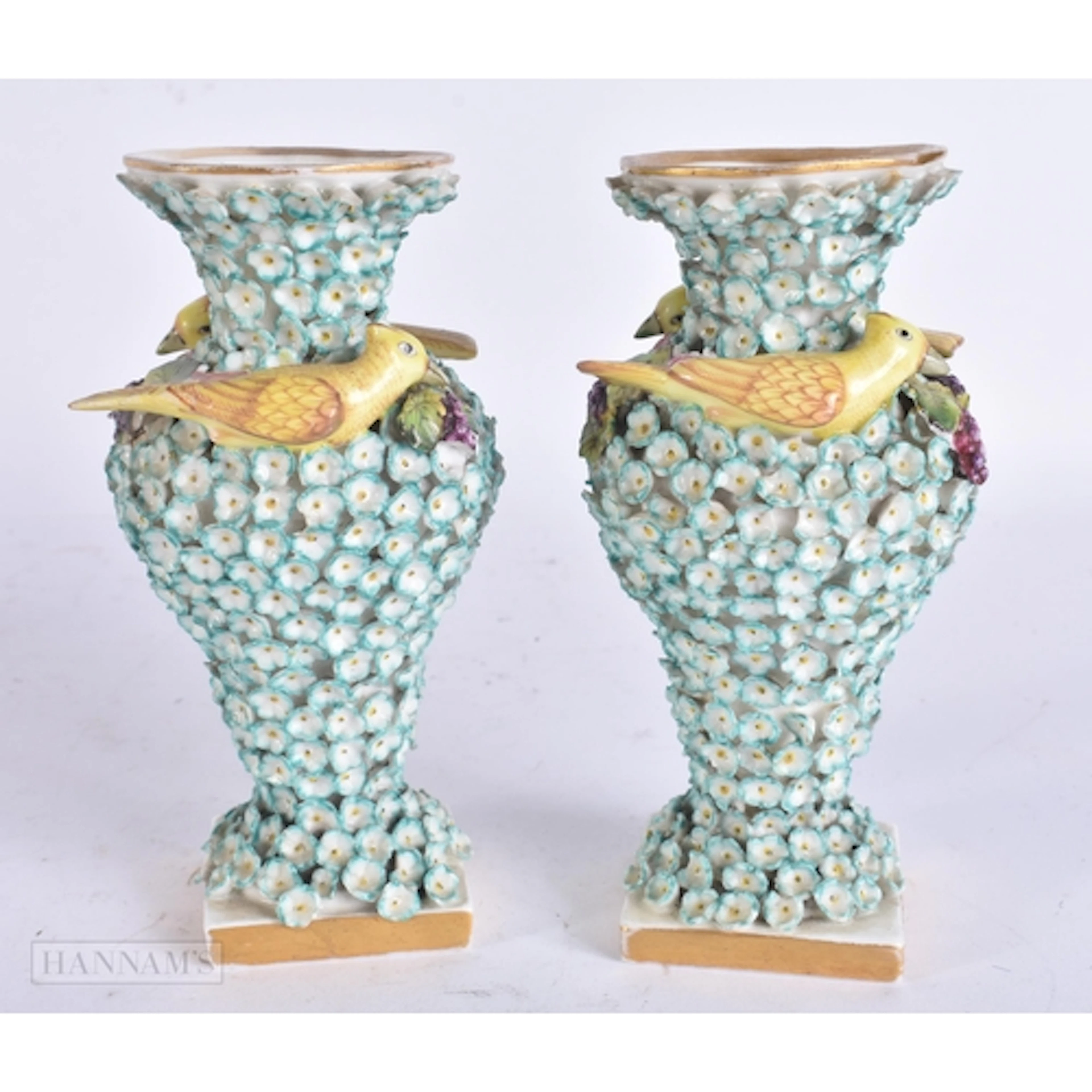 A PAIR OF ANTIQUE MEISSEN SCHNEBALLEN ENCRUSTED PORCELAIN VA...