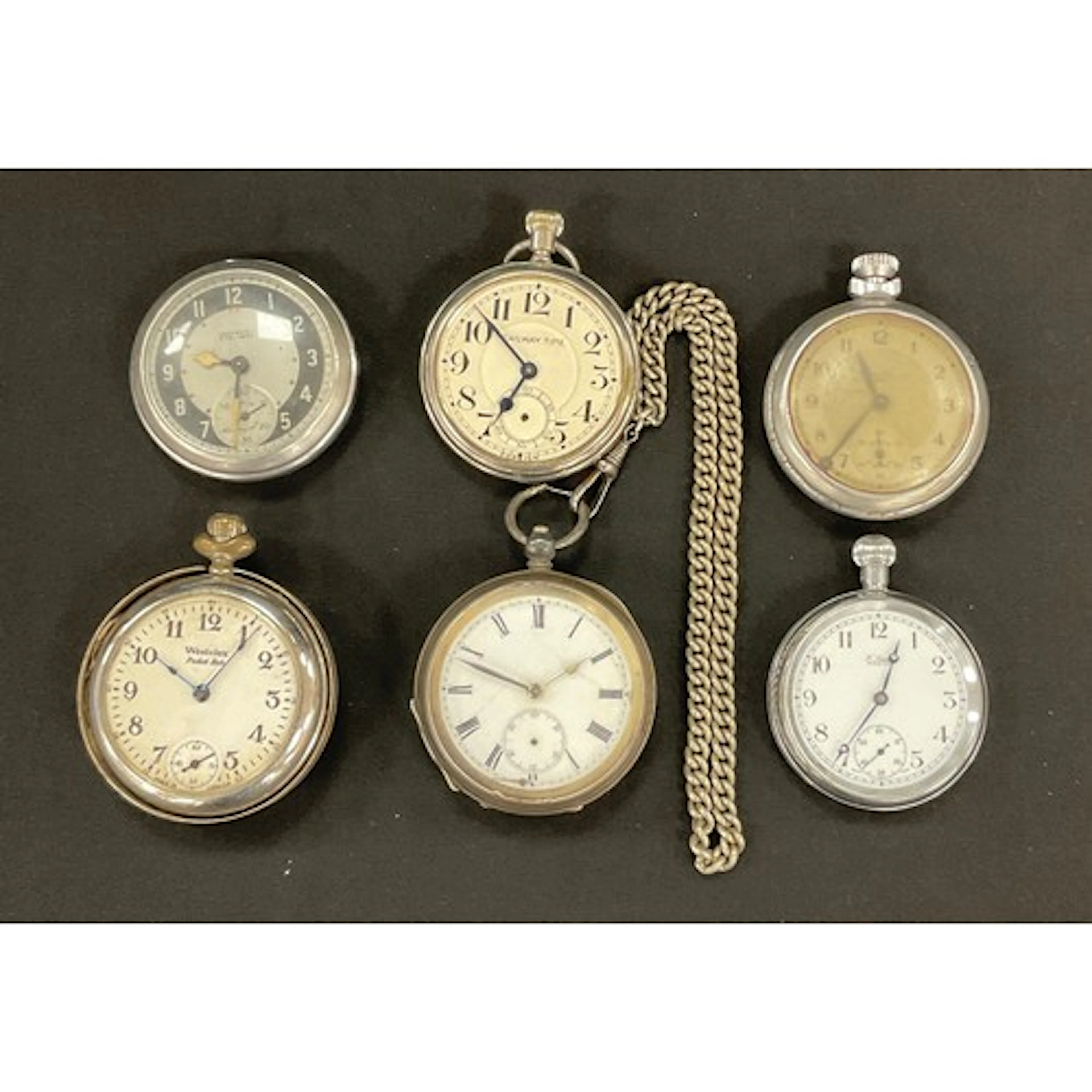 A Victorian silver pocket watch, Roman numerals with seconda...