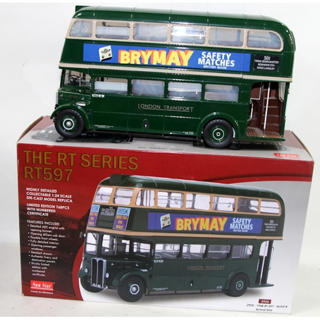Sunstar Routemaster 1:24 large scale die cast model bus. 194...