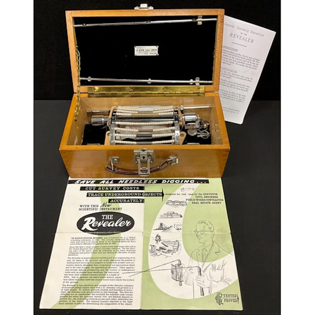 Scientific Instruments - an unusual mid 20th century “The Re...