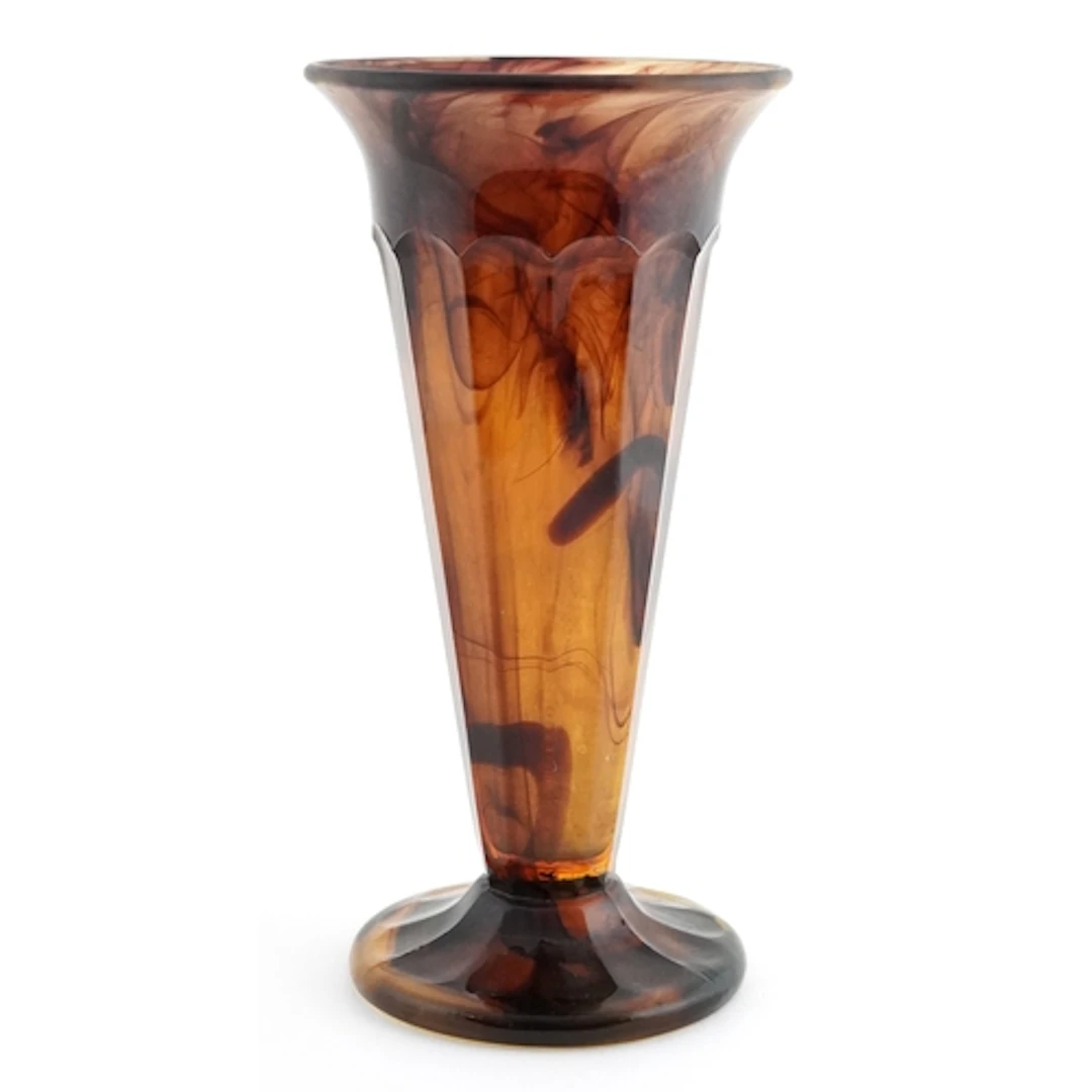 Art Deco style amber cloud glass vase, 19cm high.